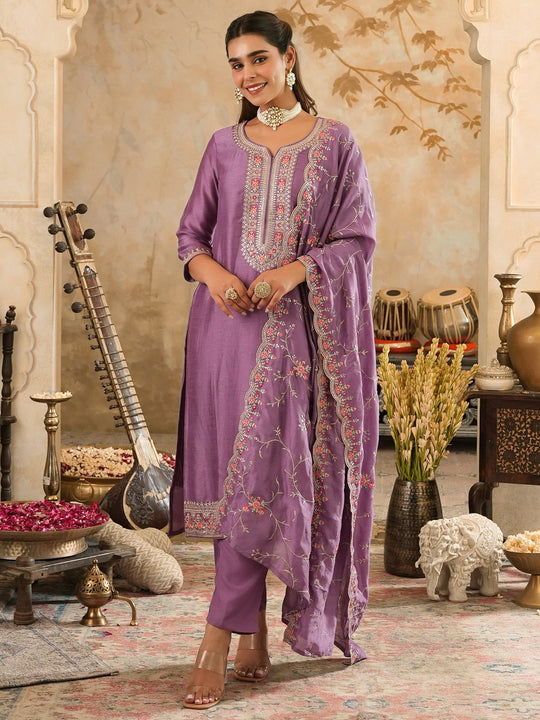 Lavender Embroidered Silk Blend Straight Kurta Sets With Dupatta