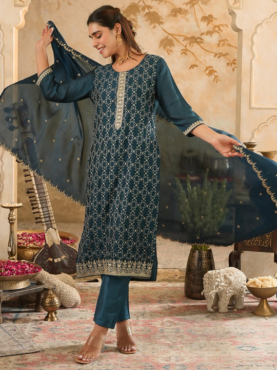 Blue Embroidered Silk Blend Straight Kurta Sets With Dupatta