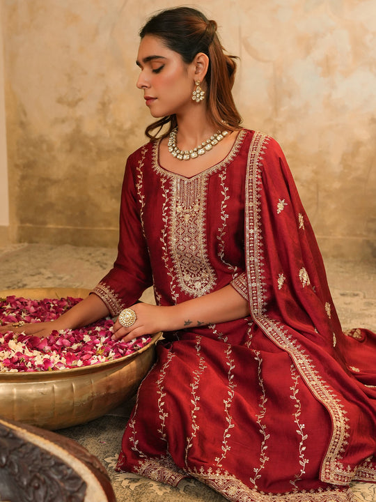 Maroon Embroidered Silk Blend Straight Kurta Sets With Dupatta