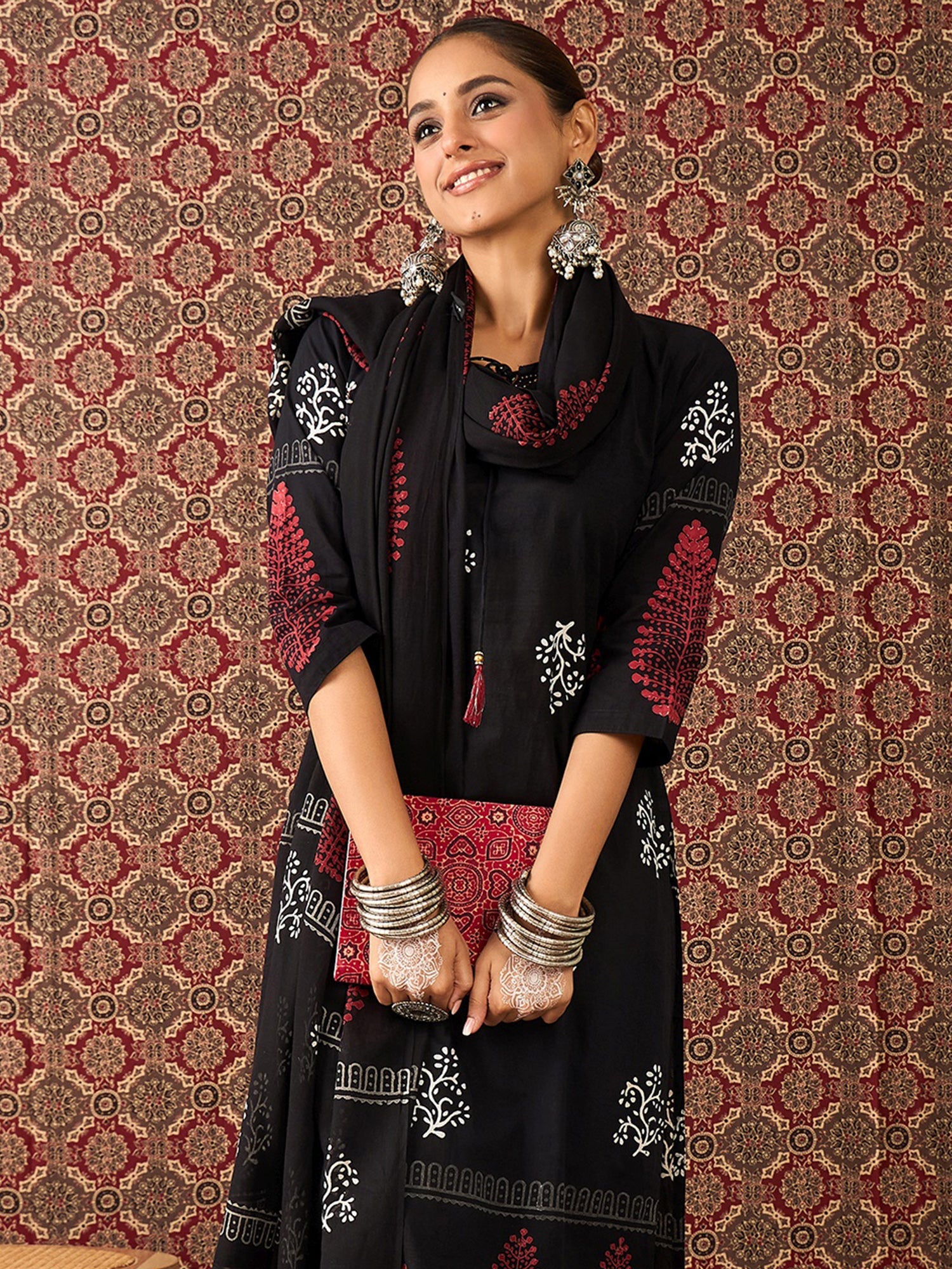 suit for women, kurta set for women, party wear dress for women, wedding dress for women, sharara suit, kurti,co ord set for women, anarkali suit, chikankari kurti, kurta sets for ladies, women bridal dresses, kurta set with dupatta, birthday outfits for women, salwar kameez, bride dress, punjabi suits, suit sets, cotton kurta sets, kurti pant set with dupatta, ladies 3 piece suit, kurta palazzo set, rakhi outfit ideas, teacher day dress, ganesh chaturthi dress, independence day dress,