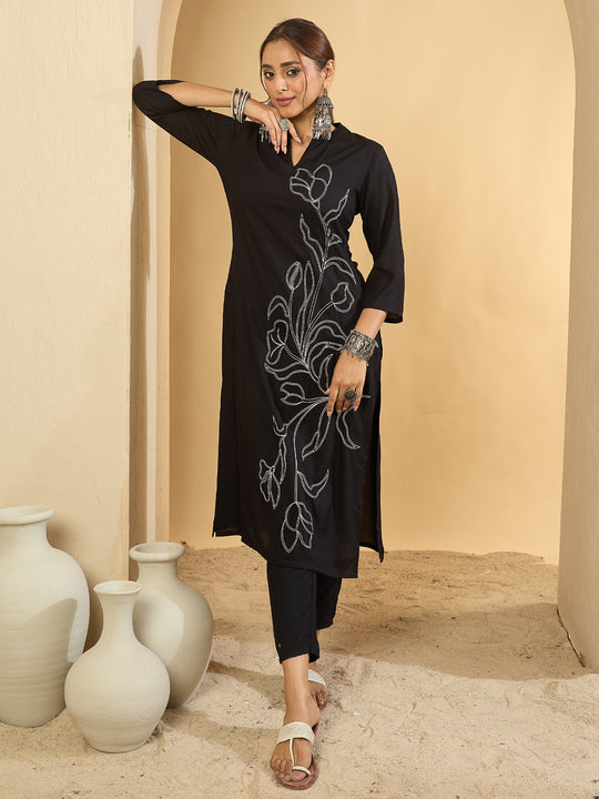 Black Embroidered Straight Viscose Rayon kurta
