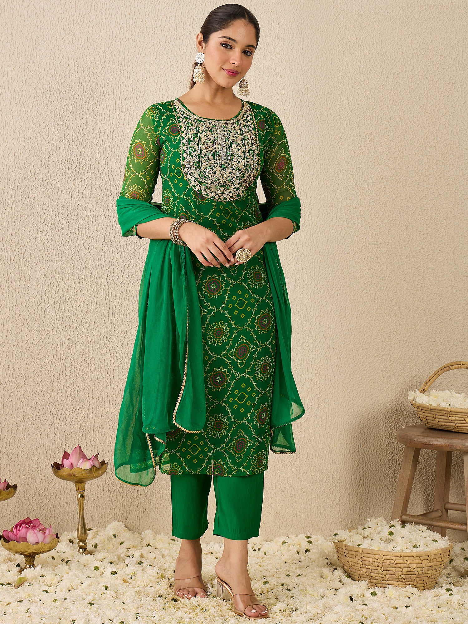 Green Embroidered Georgette Straight Kurta Sets With Dupatta