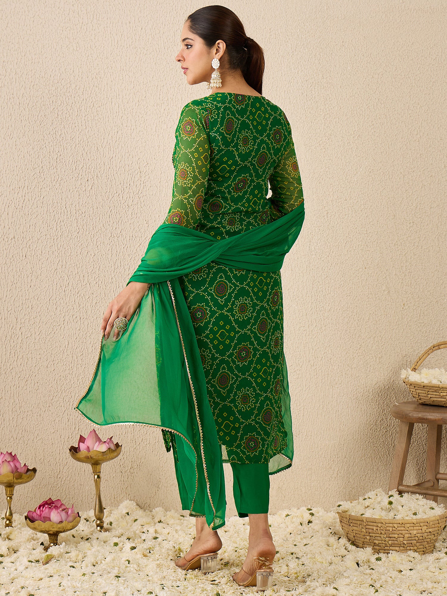 Green Embroidered Georgette Straight Kurta Sets With Dupatta
