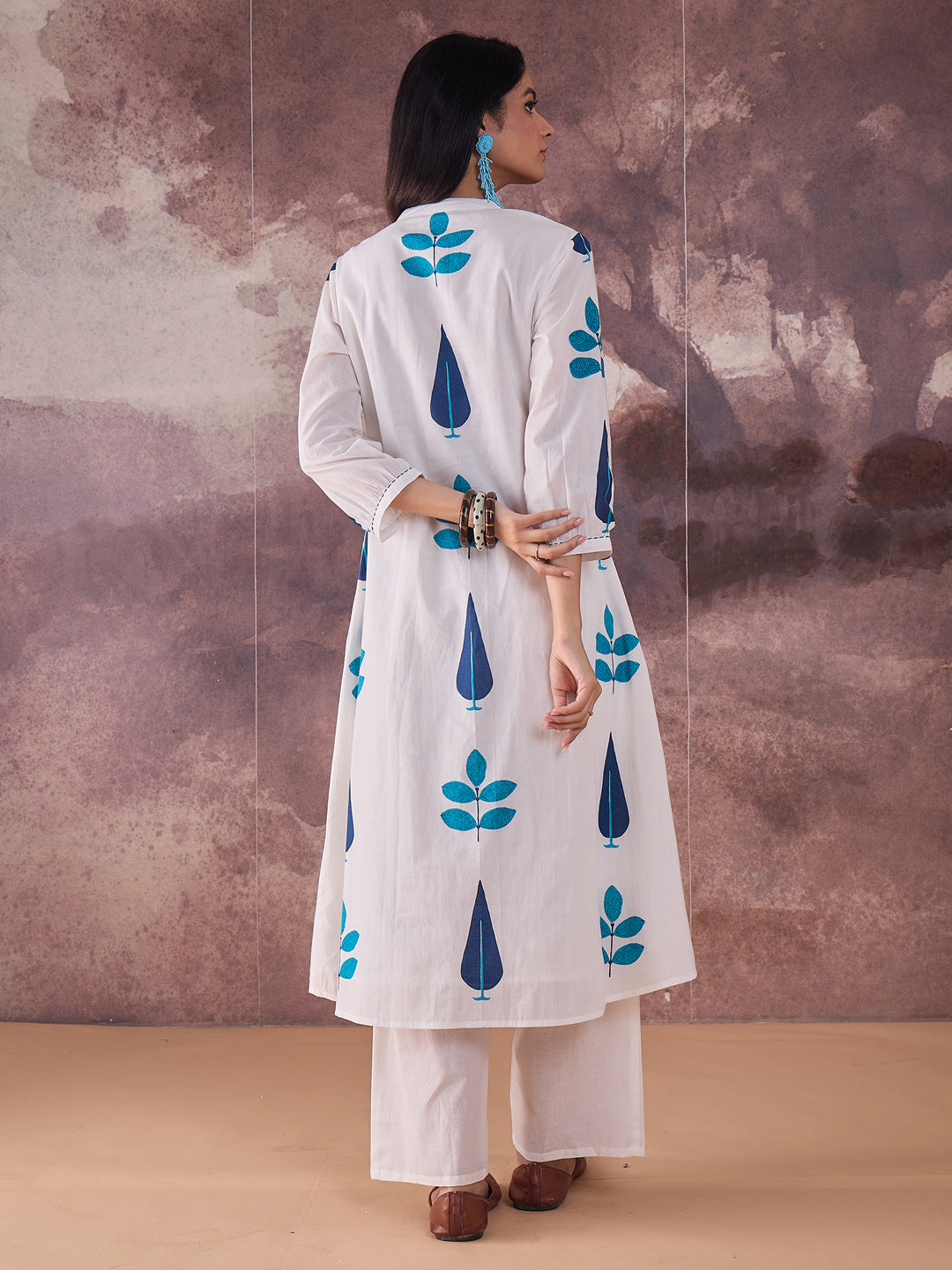 suit for women, kurta set for women, party wear dress for women, wedding dress for women, sharara suit, kurti,co ord set for women, anarkali suit, chikankari kurti, kurta sets for ladies, women bridal dresses, kurta set with dupatta, birthday outfits for women, salwar kameez, bride dress, punjabi suits, suit sets, cotton kurta sets, kurti pant set with dupatta, ladies 3 piece suit, kurta palazzo set, navratri outfit, navratri dress for women, navratri kurta for women