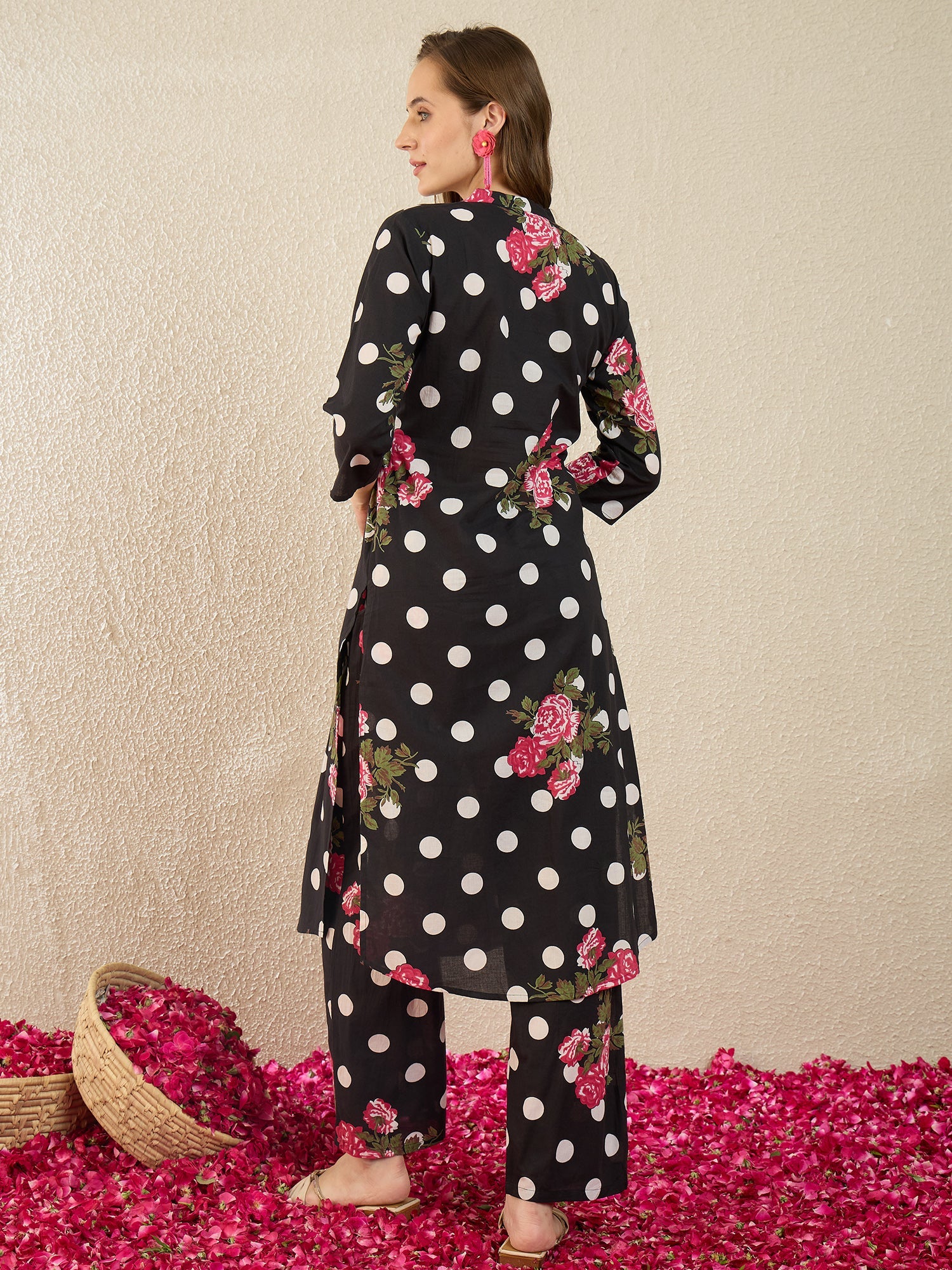 suit for women, kurta set for women, party wear dress for women, wedding dress for women, sharara suit, kurti,co ord set for women, anarkali suit, chikankari kurti, kurta sets for ladies, women bridal dresses, kurta set with dupatta, birthday outfits for women, salwar kameez, bride dress, punjabi suits, suit sets, cotton kurta sets, kurti pant set with dupatta, ladies 3 piece suit, kurta palazzo set, navratri outfit, navratri dress for women, navratri kurta for women