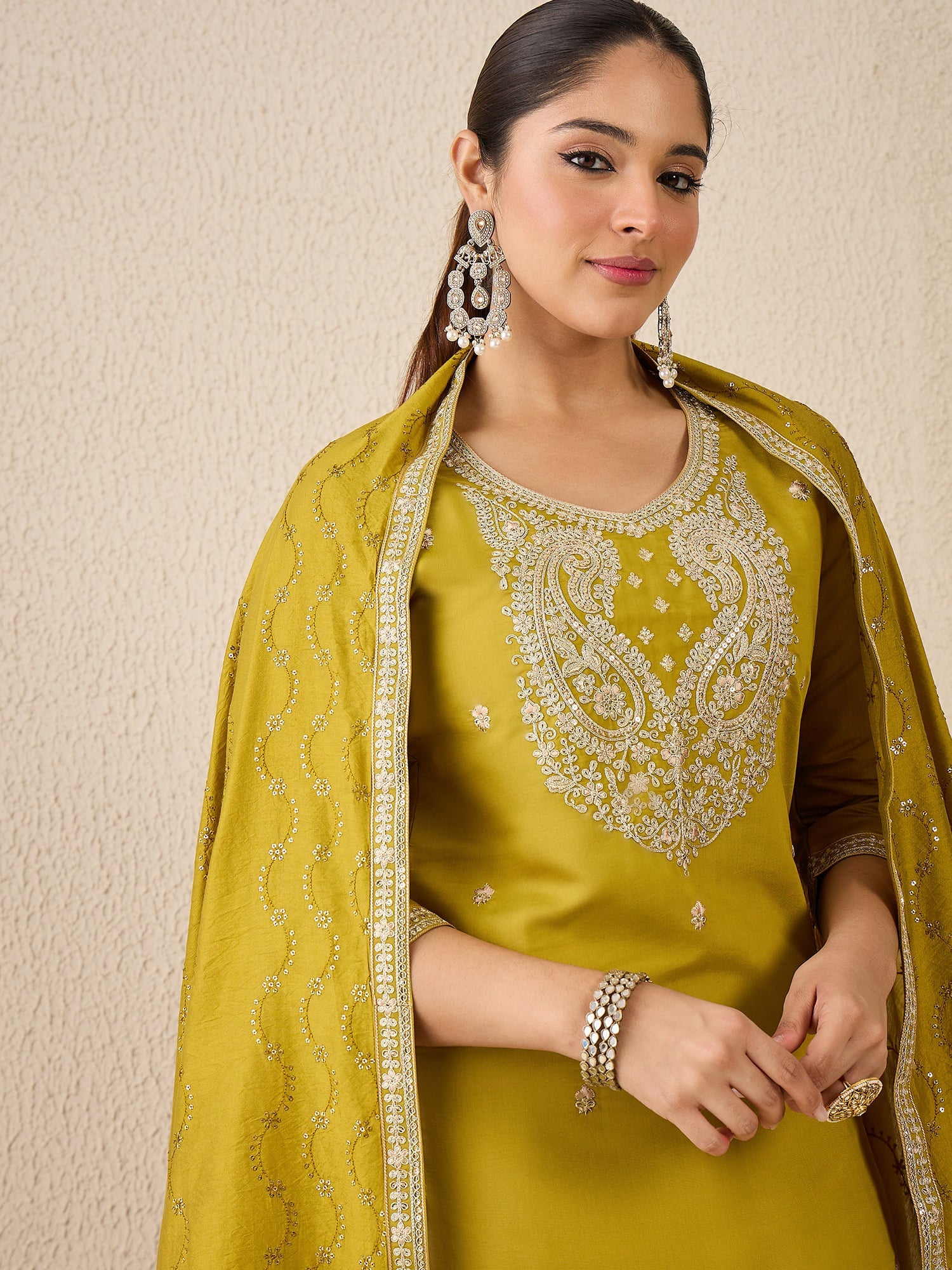 suit for women, kurta set for women, party wear dress for women, wedding dress for women, sharara suit, kurti,co ord set for women, anarkali suit, chikankari kurti, kurta sets for ladies, women bridal dresses, kurta set with dupatta, birthday outfits for women, salwar kameez, bride dress, punjabi suits, suit sets, cotton kurta sets, kurti pant set with dupatta, ladies 3 piece suit, kurta palazzo set, navratri outfit, navratri dress for women, navratri kurta for women