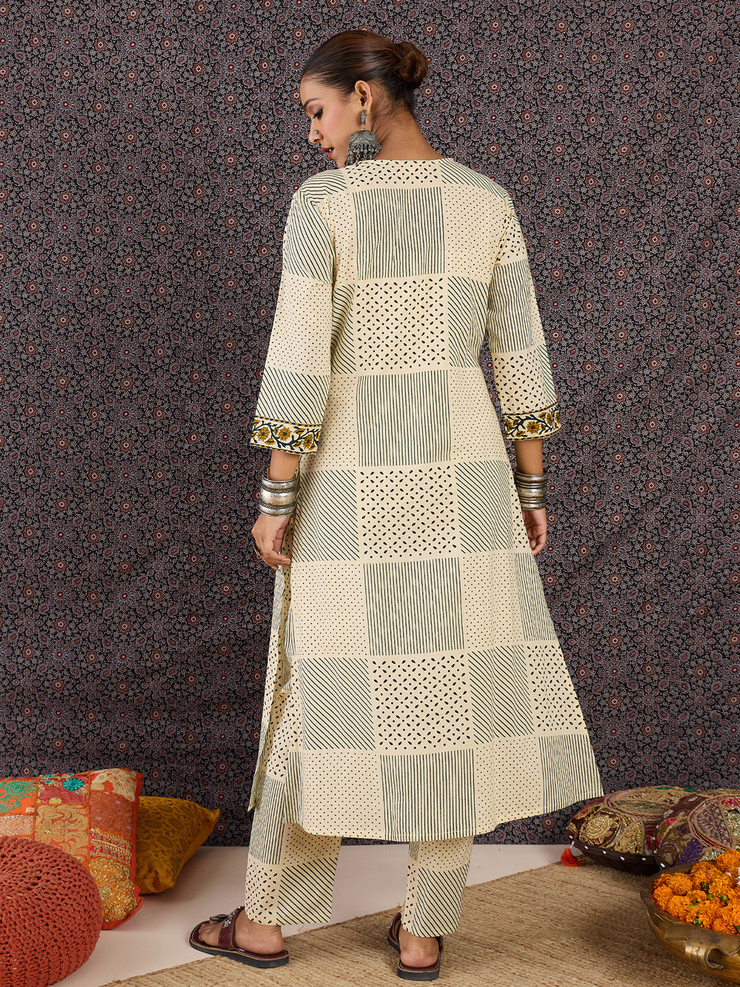 suit for women, kurta set for women, party wear dress for women, wedding dress for women, sharara suit, kurti,co ord set for women, anarkali suit, chikankari kurti, kurta sets for ladies, women bridal dresses, kurta set with dupatta, birthday outfits for women, salwar kameez, bride dress, punjabi suits, suit sets, cotton kurta sets, kurti pant set with dupatta, ladies 3 piece suit, kurta palazzo set, navratri outfit, navratri dress for women, navratri kurta for women