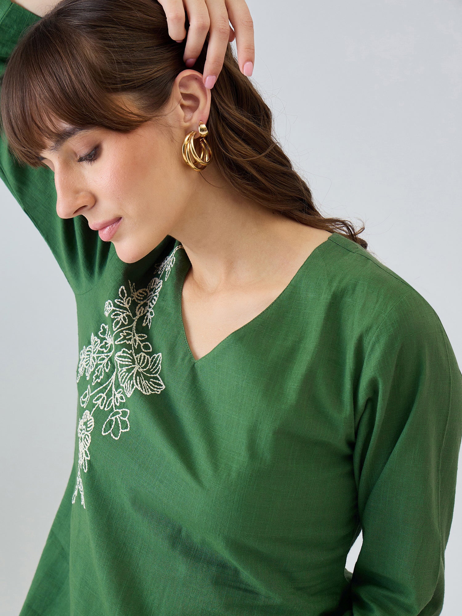 Indo Era Green Embroidered Straight Kurta Trousers set