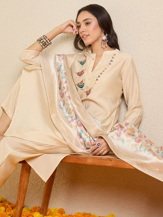 Indo Era Off White Embroidered Straight Kurta Trousers With Dupatta Set