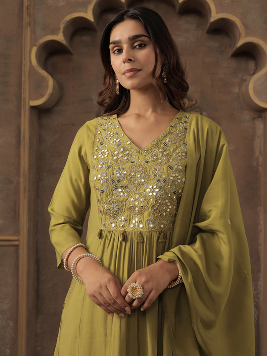 Green Embroidered Silk Blend A-Line Kurta Sets With Dupatta