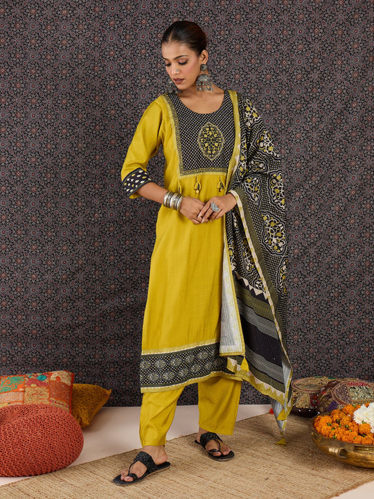 Indo Era Green Printed Straight Kurta Trousers With Dupatta set