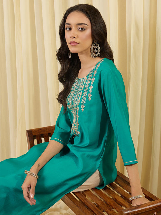 Indo Era Blue Embroidered Straight Kurta