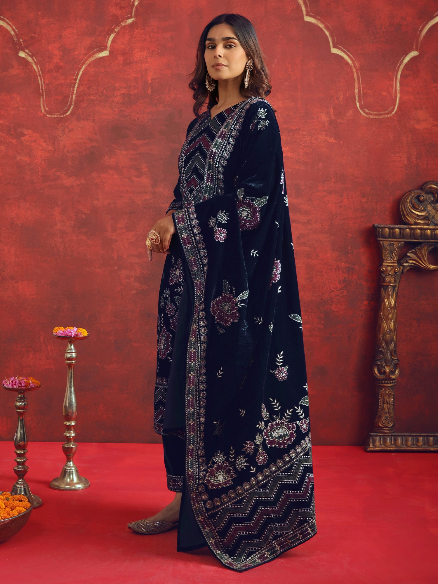 Navy Blue Embroidered Velvet Straight Kurta Sets With Dupatta