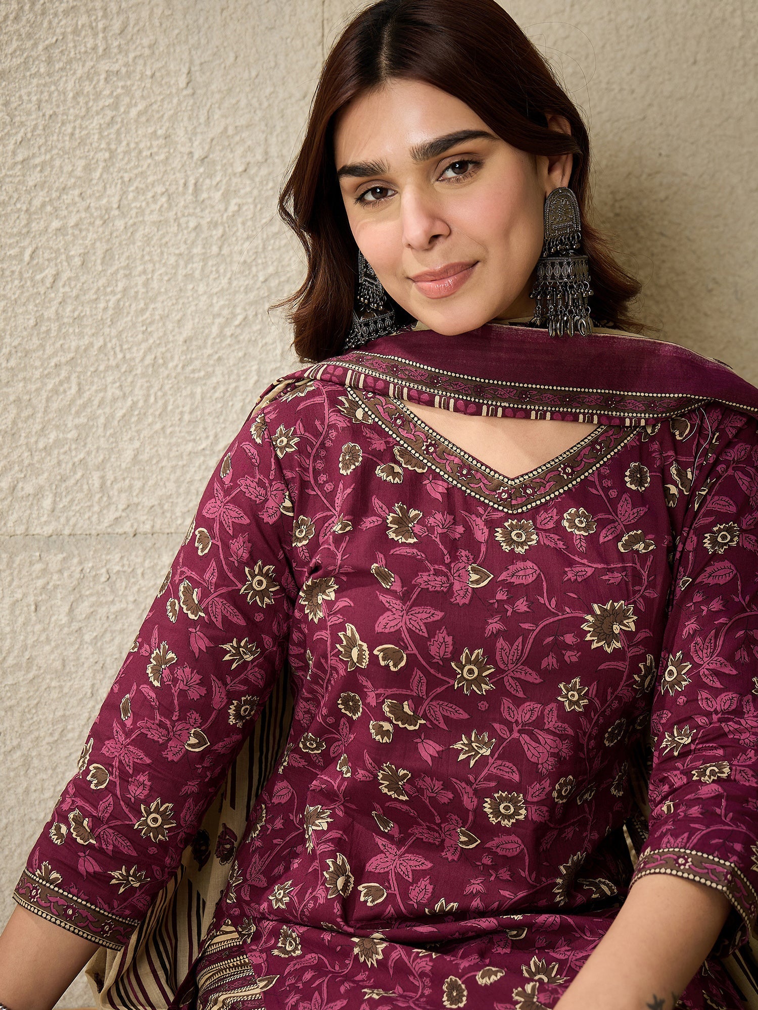 indo era, suit, kurta set for women, indo era kurta, kurta sets for ladies, summer dresses for women, 3 piece suit, cotton kurta set for women, new arrivals, women kurti plazo set, women in suit, kurta suit, floral kurta, short suit, spring summer, Burgundy suit