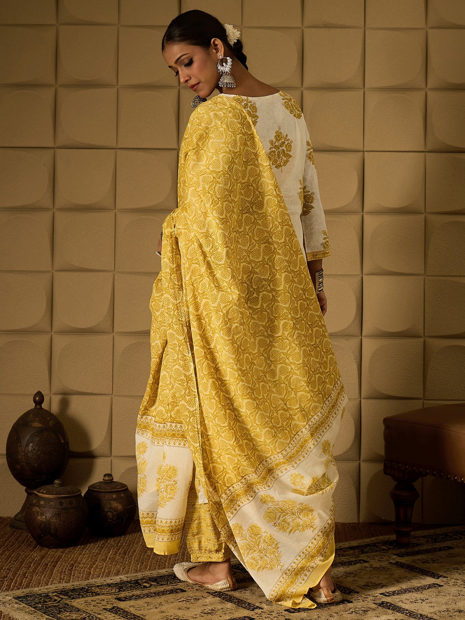 indo era, suit, kurta set for women, indo era kurta, kurta sets for ladies, summer dresses for women, 3 piece suit, cotton kurta set for women, new arrivals, women kurti plazo set, women in suit, kurta suit, floral kurta, short suit, spring summer, White suit