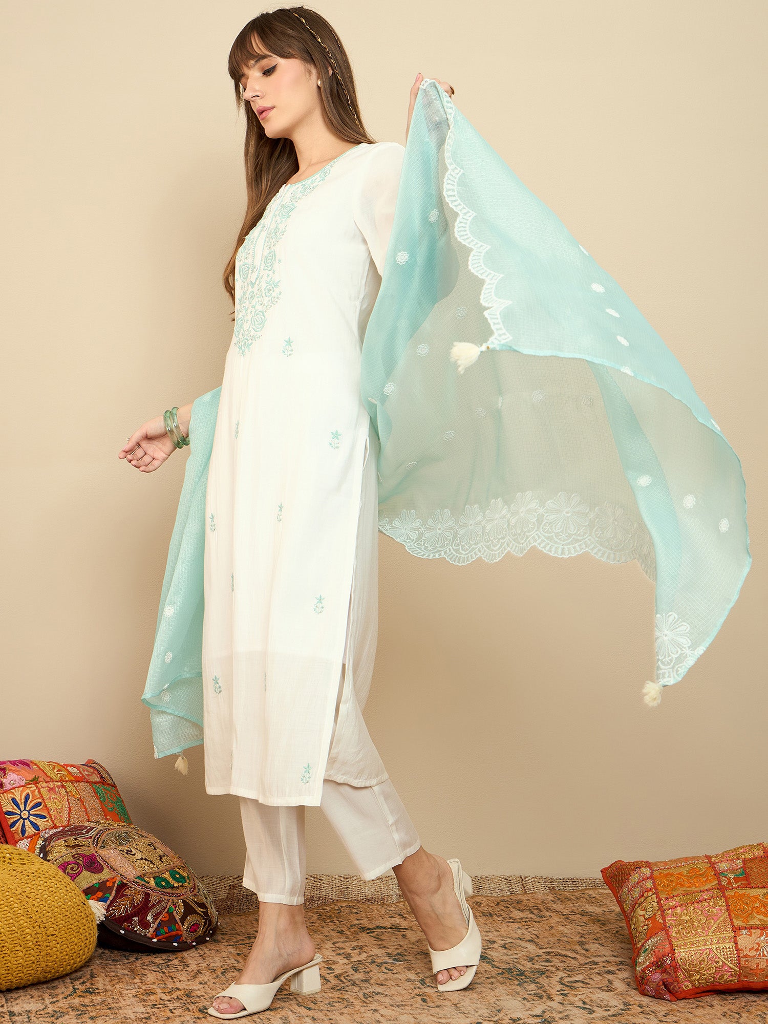 Holi, Id-ul-Fitr  ,Gudi Padwa  ,Maha Shivaratri ,Dresses for holi ,Pakistani suits ,Holi outfit ,Kurta sets with dupatta ,Anarkali suits ,Printed maxi dresses, Indo-western dresses ,Cotton Dress ,Floral Dress, Ethnic Wear, Ethnic Dresses, Red suits, Suits, Kurtas, Myntra Finds, New Designs, New Arrivals, Trending Dress, Ethnic Look, Bridal look, aacho, Love season, Libas, Aurelia, indya, Shalwar kameez, Salwar, Sword, Sherwani, Teal, Crop top, Anarkali, Floral design,