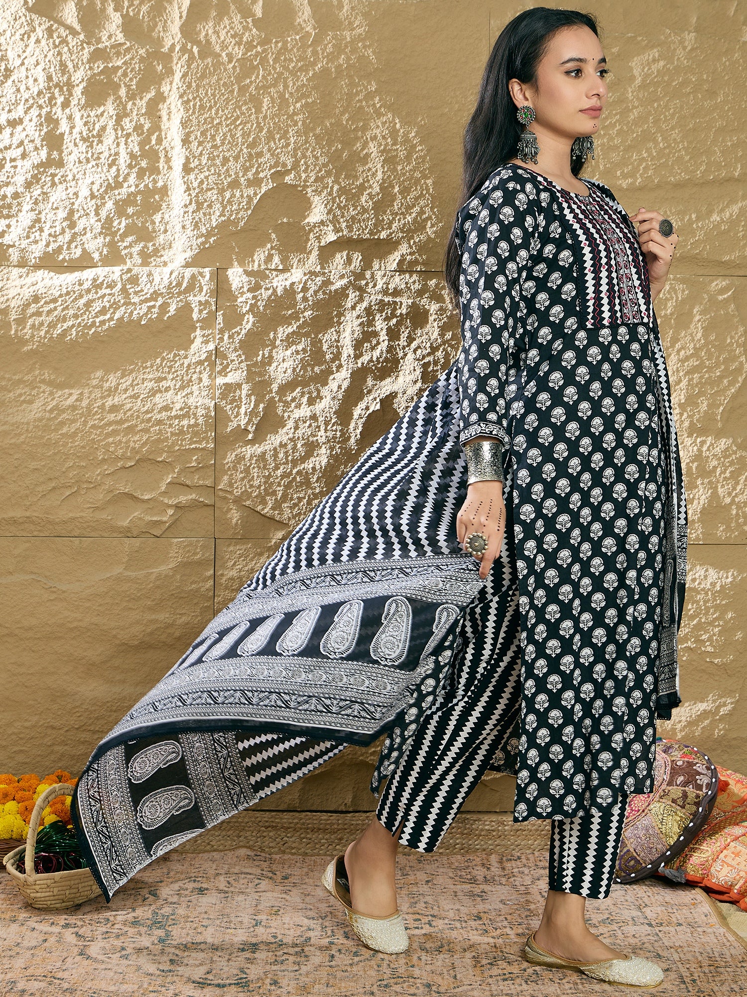 indo era, indoera, indo era kurta, heeramandi dress, heeramandi, dress for women, kurta for women, kurtaset for women, indo era kurta set, indo era suit, anarkali kurta, salwar suit, sharara set, cotton kurta, dress for women, kurta for women, birthday dress for women, gown for women, formal dress for women, party wear for women, summer dress, female kurti, cotton dress for women, kurta with dupatta, dressing style, casual look, new arrival for women, Black suit