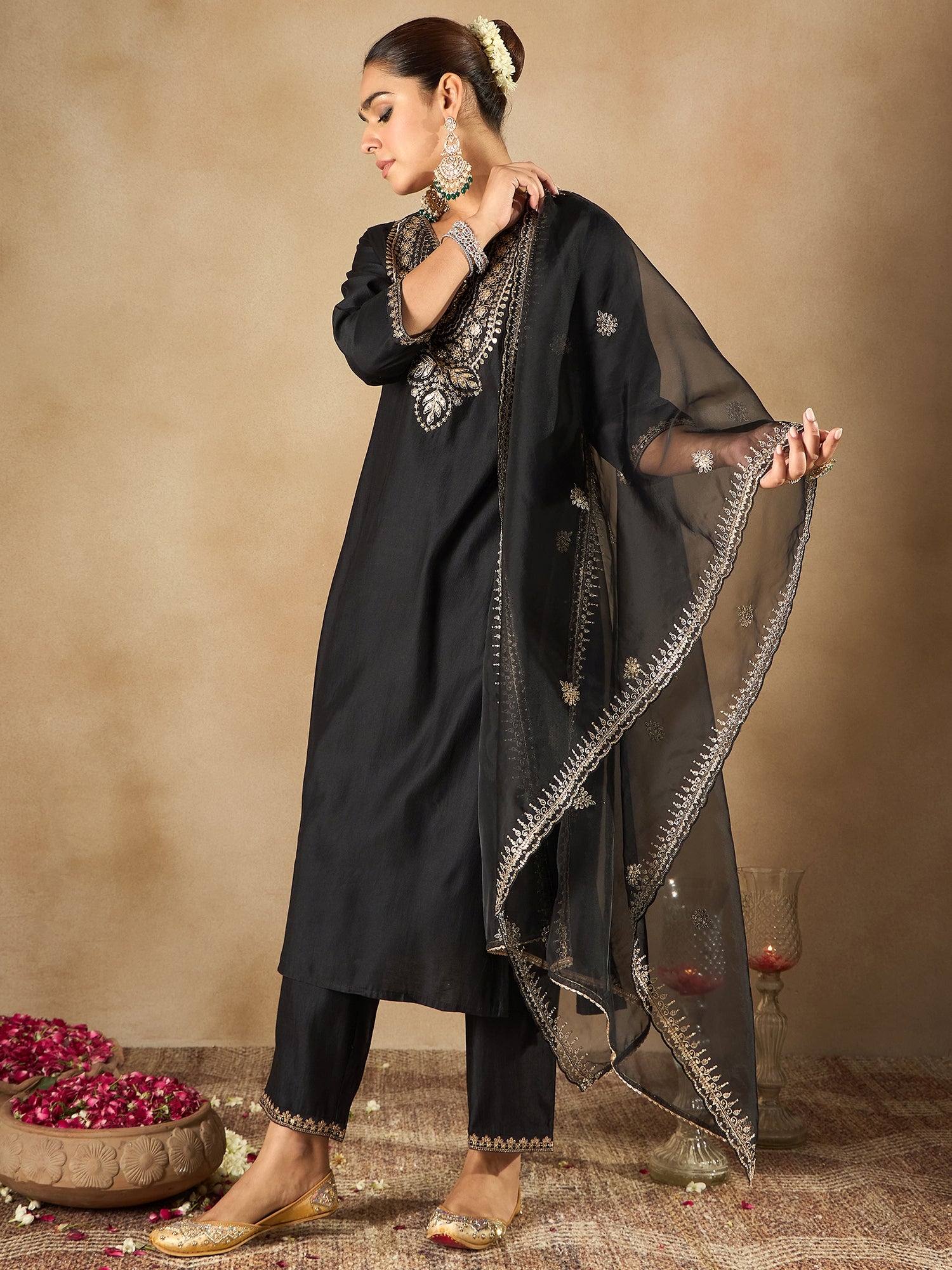 indo era, indoera, heeramandi dress, women kurta, kurta for women, women suit, 3 piece dress for women, 2 piece suit for women, sundress, summer sale, summer look, dress for wedding, birthday outfit for women, kurti, anarkali suit, pakistani suit, coord set women, maxi sundress for women, women suit, summer dress, salwar suit, cotton kurta for women, sharara suit for women, plazo suit, sleeveless kurti, office wear for women, party wear for women, dress for mother day, mother day outfit,