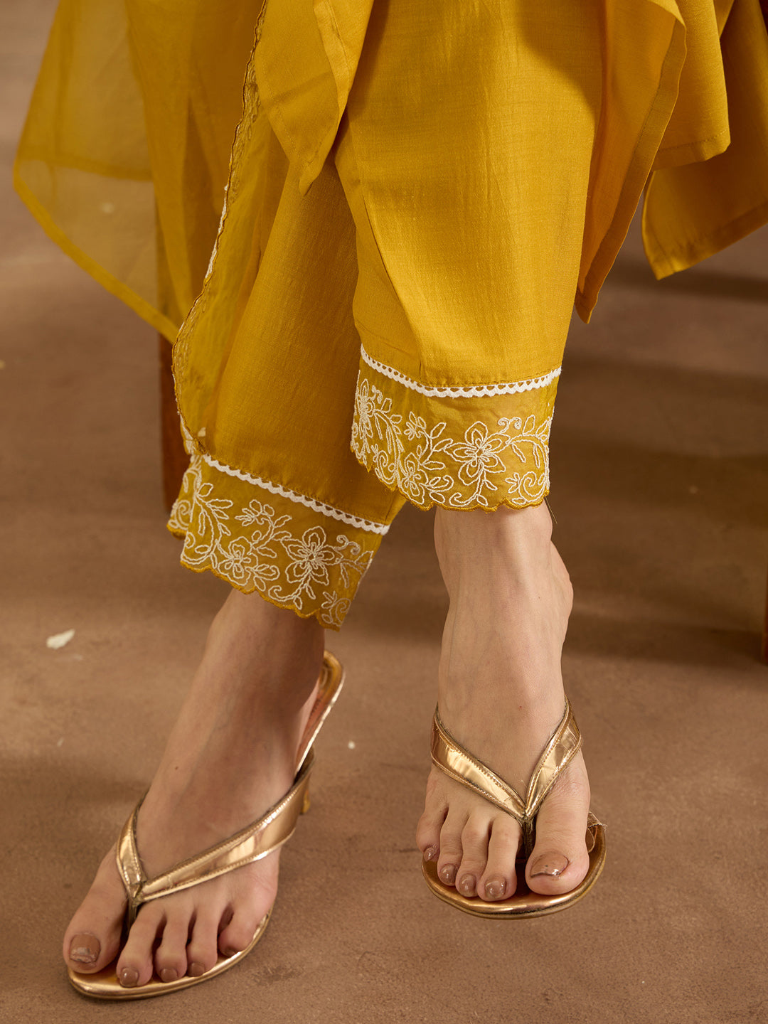 indo era, indoera, heeramandi dress, women kurta, kurta for women, women suit, 3 piece dress for women, 2 piece suit for women, sundress, summer sale, summer look, dress for wedding, birthday outfit for women, kurti, anarkali suit, pakistani suit, coord set women, maxi sundress for women, women suit, summer dress, salwar suit, cotton kurta for women, sharara suit for women, plazo suit, sleeveless kurti, office wear for women, party wear for women, dress for mother day, mother day outfit,