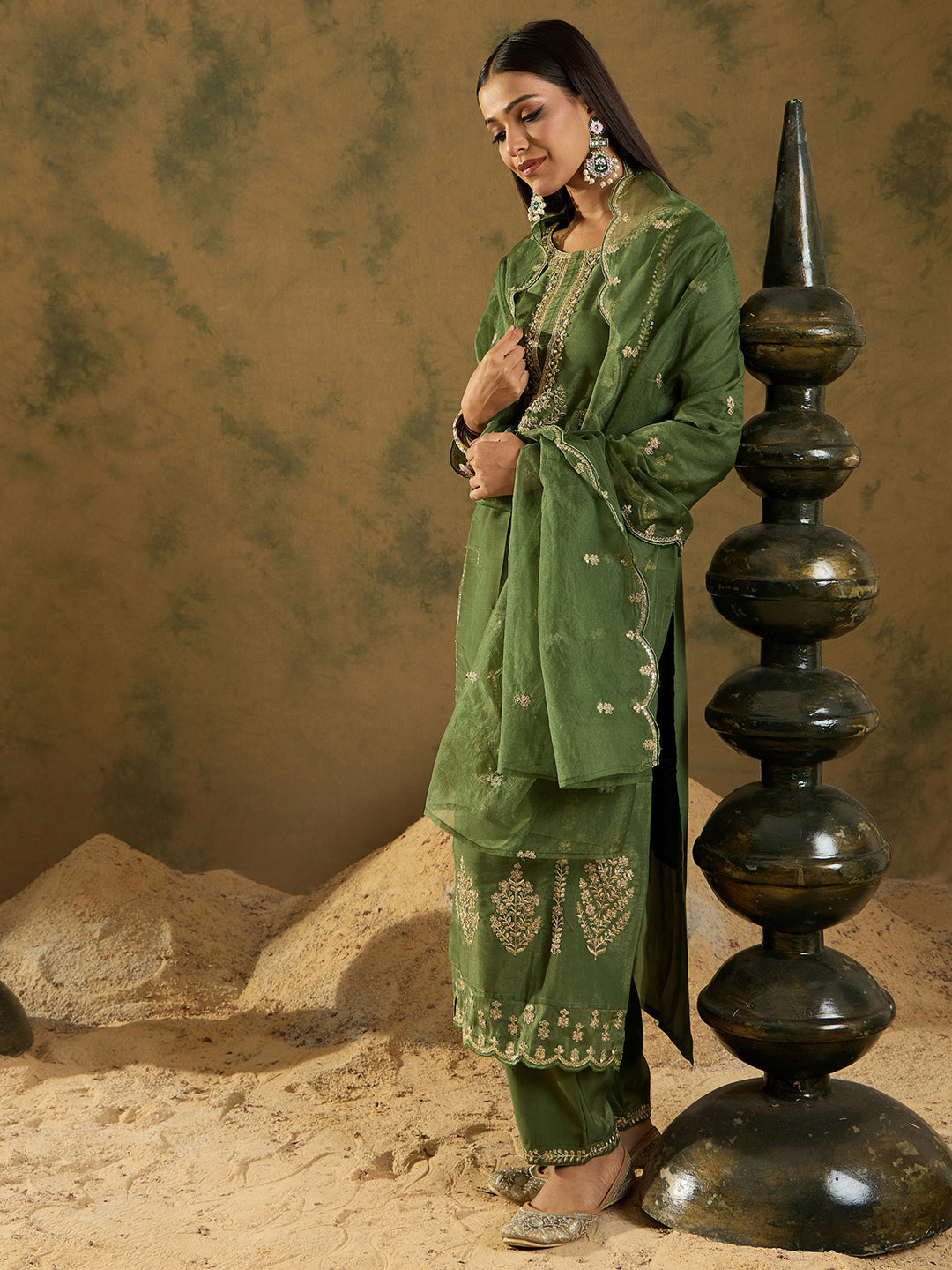 Green Kurta Sets  For women,indo era, indoera, kurta set for women, women kurta set, women suit, summer wear for women, festive suit for women, mother's day outfit, dress for mother, mother's day special, heeramandi dress