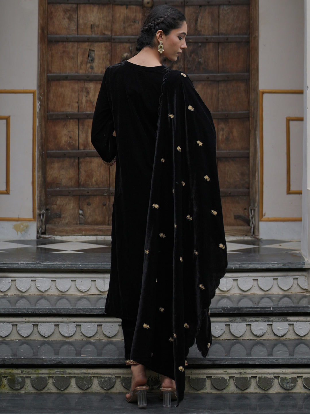 indo era, indoera, indo era kurta, heeramandi dress, heeramandi, dress for women, kurta for women, kurtaset for women, indo era kurta set, indo era suit, anarkali kurta, salwar suit, sharara set, cotton kurta, dress for women, kurta for women, birthday dress for women, gown for women, formal dress for women, party wear for women, summer dress, female kurti, cotton dress for women, kurta with dupatta, dressing style, casual look, new arrival for women, Black suit