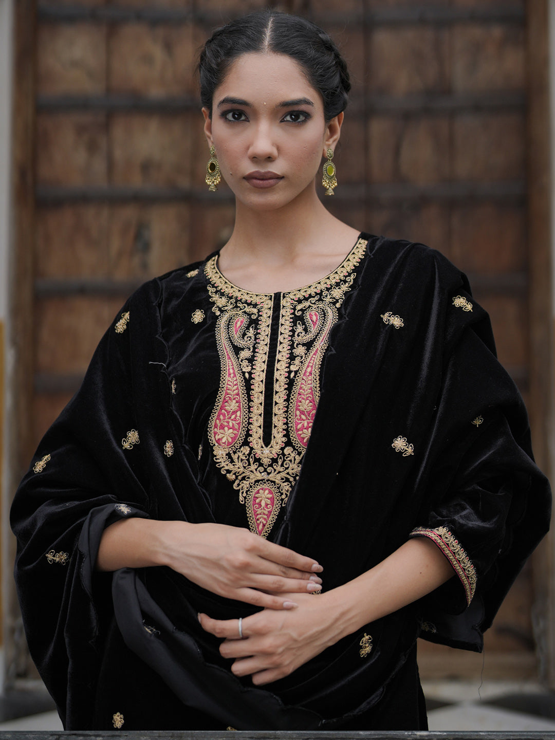 indo era, indoera, indo era kurta, heeramandi dress, heeramandi, dress for women, kurta for women, kurtaset for women, indo era kurta set, indo era suit, anarkali kurta, salwar suit, sharara set, cotton kurta, dress for women, kurta for women, birthday dress for women, gown for women, formal dress for women, party wear for women, summer dress, female kurti, cotton dress for women, kurta with dupatta, dressing style, casual look, new arrival for women, Black suit