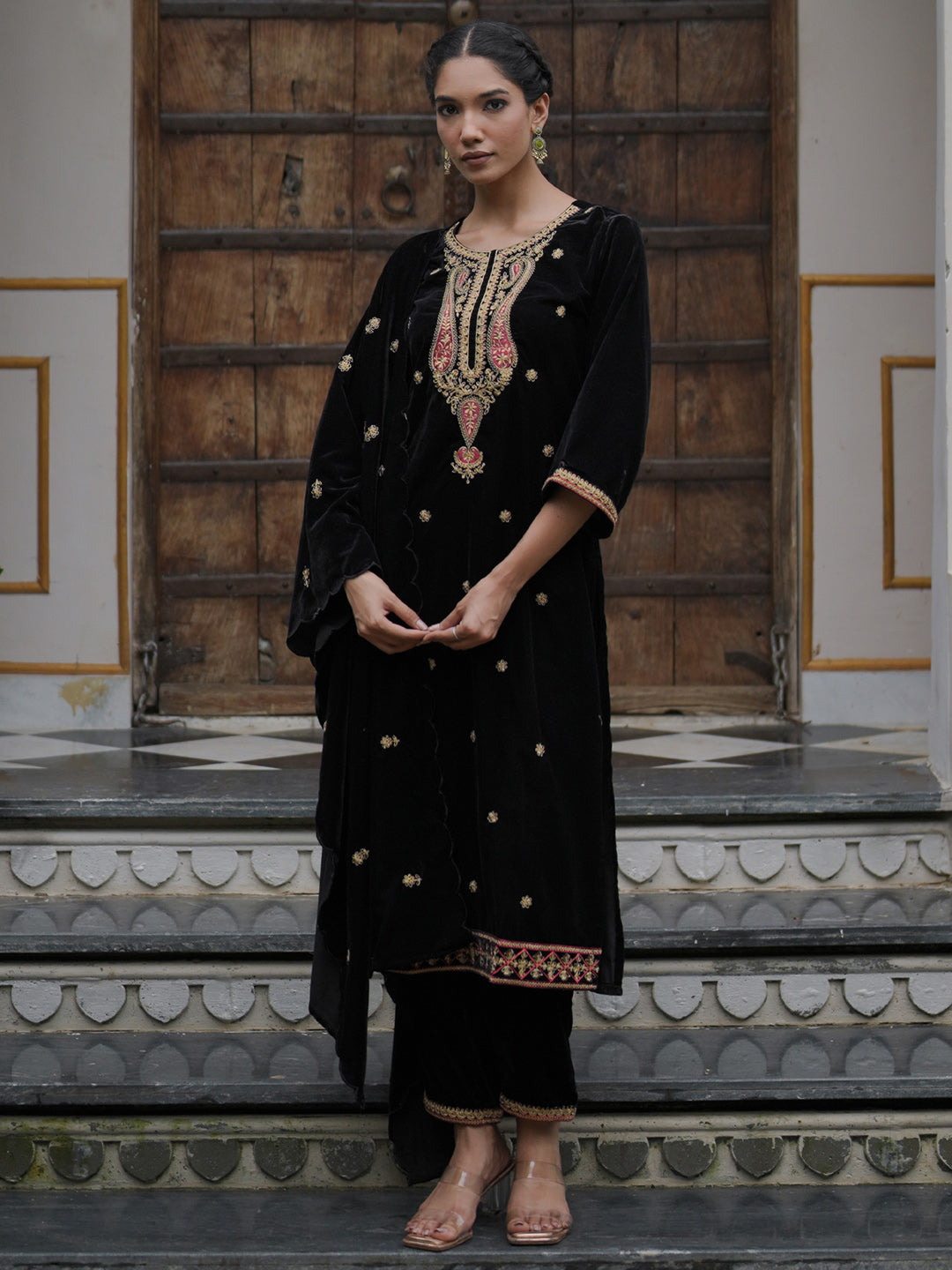 indo era, indoera, indo era kurta, heeramandi dress, heeramandi, dress for women, kurta for women, kurtaset for women, indo era kurta set, indo era suit, anarkali kurta, salwar suit, sharara set, cotton kurta, dress for women, kurta for women, birthday dress for women, gown for women, formal dress for women, party wear for women, summer dress, female kurti, cotton dress for women, kurta with dupatta, dressing style, casual look, new arrival for women, Black suit