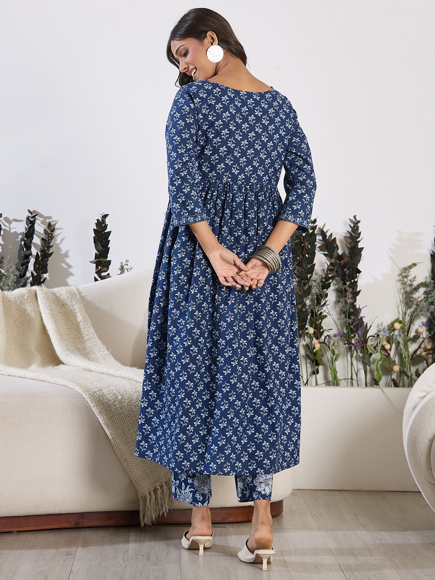 indo era, indoera, heeramandi dress, women kurta, kurta for women, women suit, 3 piece dress for women, 2 piece suit for women, sundress, summer sale, summer look, dress for wedding, birthday outfit for women, kurti, anarkali suit, pakistani suit, coord set women, maxi sundress for women, women suit, summer dress, salwar suit, cotton kurta for women, sharara suit for women, plazo suit, sleeveless kurti, office wear for women, party wear for women, dress for mother day, mother day outfit,