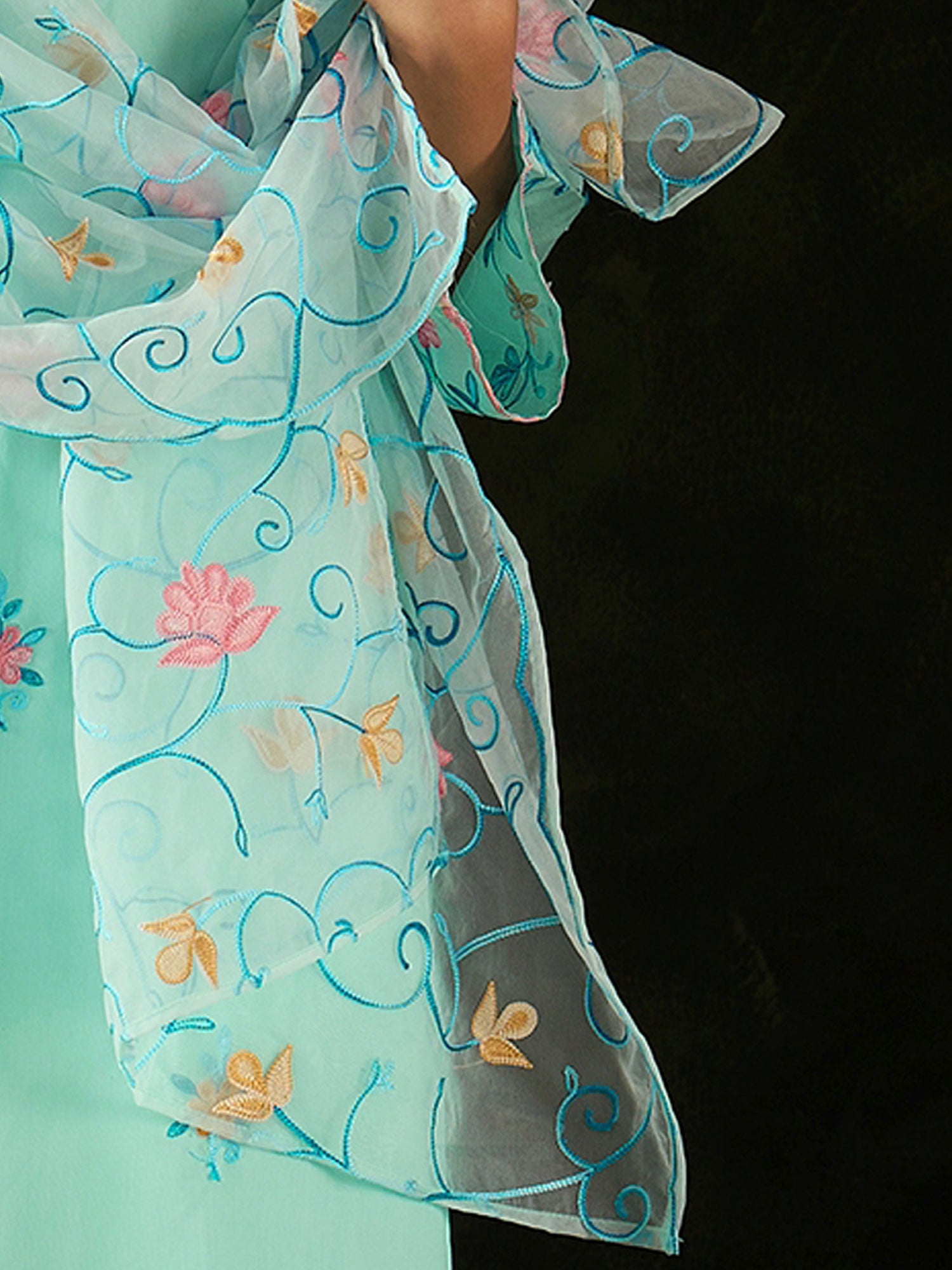 indo era, indoera, heeramandi dress, women kurta, kurta for women, women suit, 3 piece dress for women, 2 piece suit for women, sundress, summer sale, summer look, dress for wedding, birthday outfit for women, kurti, anarkali suit, pakistani suit, coord set women, maxi sundress for women, women suit, summer dress, salwar suit, cotton kurta for women, sharara suit for women, plazo suit, sleeveless kurti, office wear for women, party wear for women, dress for mother day, mother day outfit,