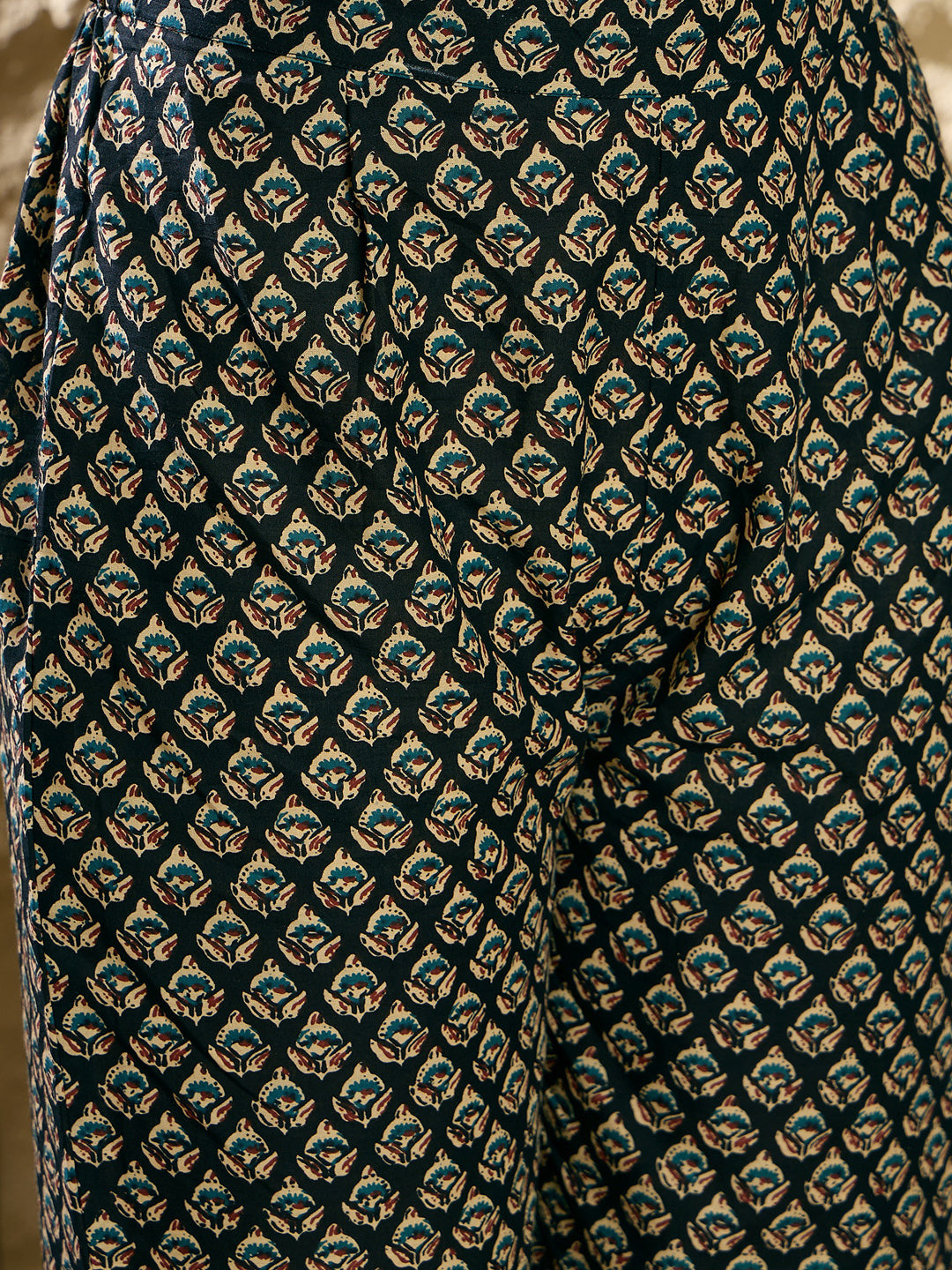 indo era, indoera, heeramandi dress, women kurta, kurta for women, women suit, 3 piece dress for women, 2 piece suit for women, sundress, summer sale, summer look, dress for wedding, birthday outfit for women, kurti, anarkali suit, pakistani suit, coord set women, maxi sundress for women, women suit, summer dress, salwar suit, cotton kurta for women, sharara suit for women, plazo suit, sleeveless kurti, office wear for women, party wear for women, dress for mother day, mother day outfit,