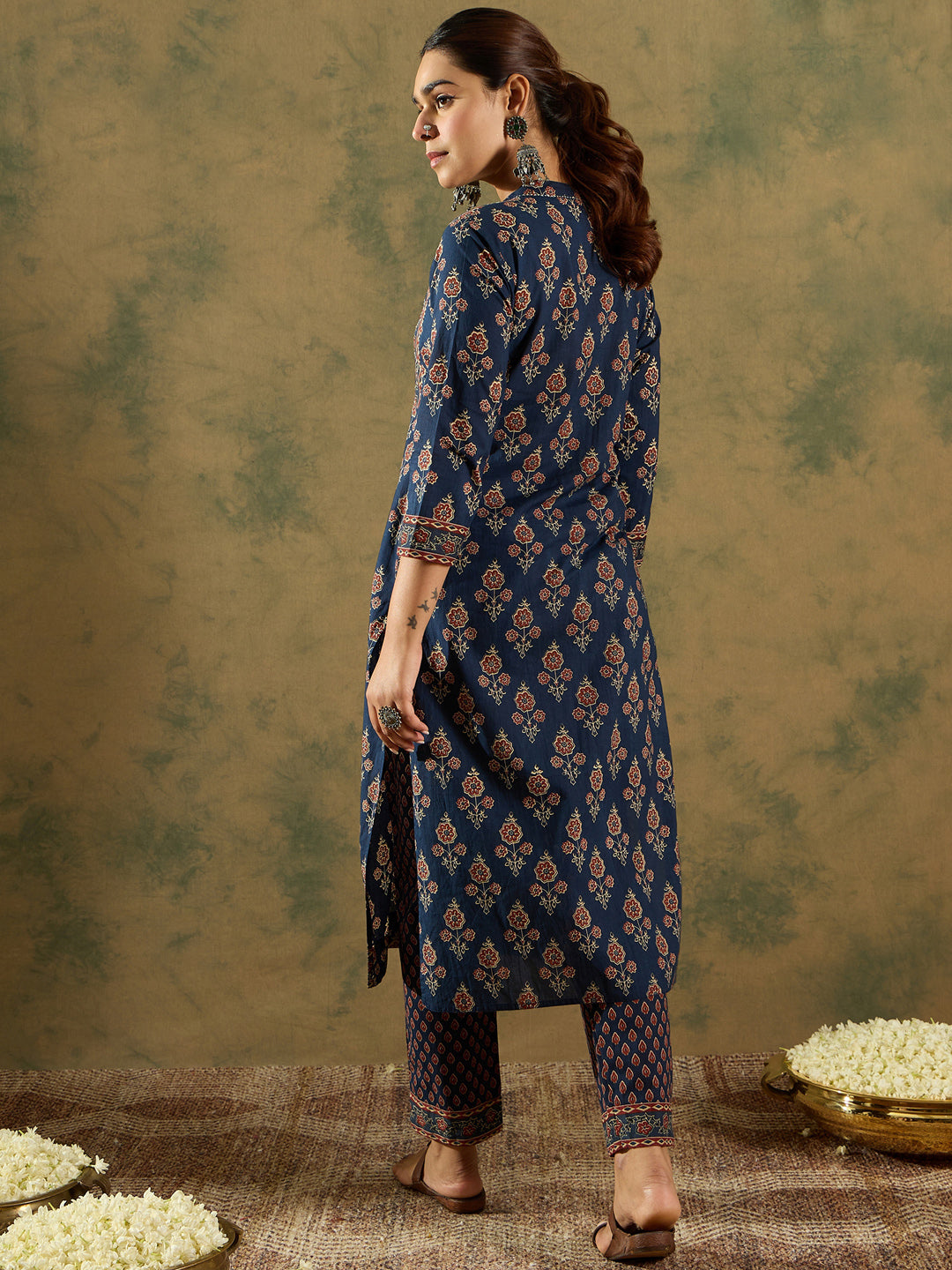Black Kurta Sets  For women,indo era, indoera, kurta set for women, women kurta set, women suit, summer wear for women, festive suit for women, mother's day outfit, dress for mother, mother's day special, heeramandi dress