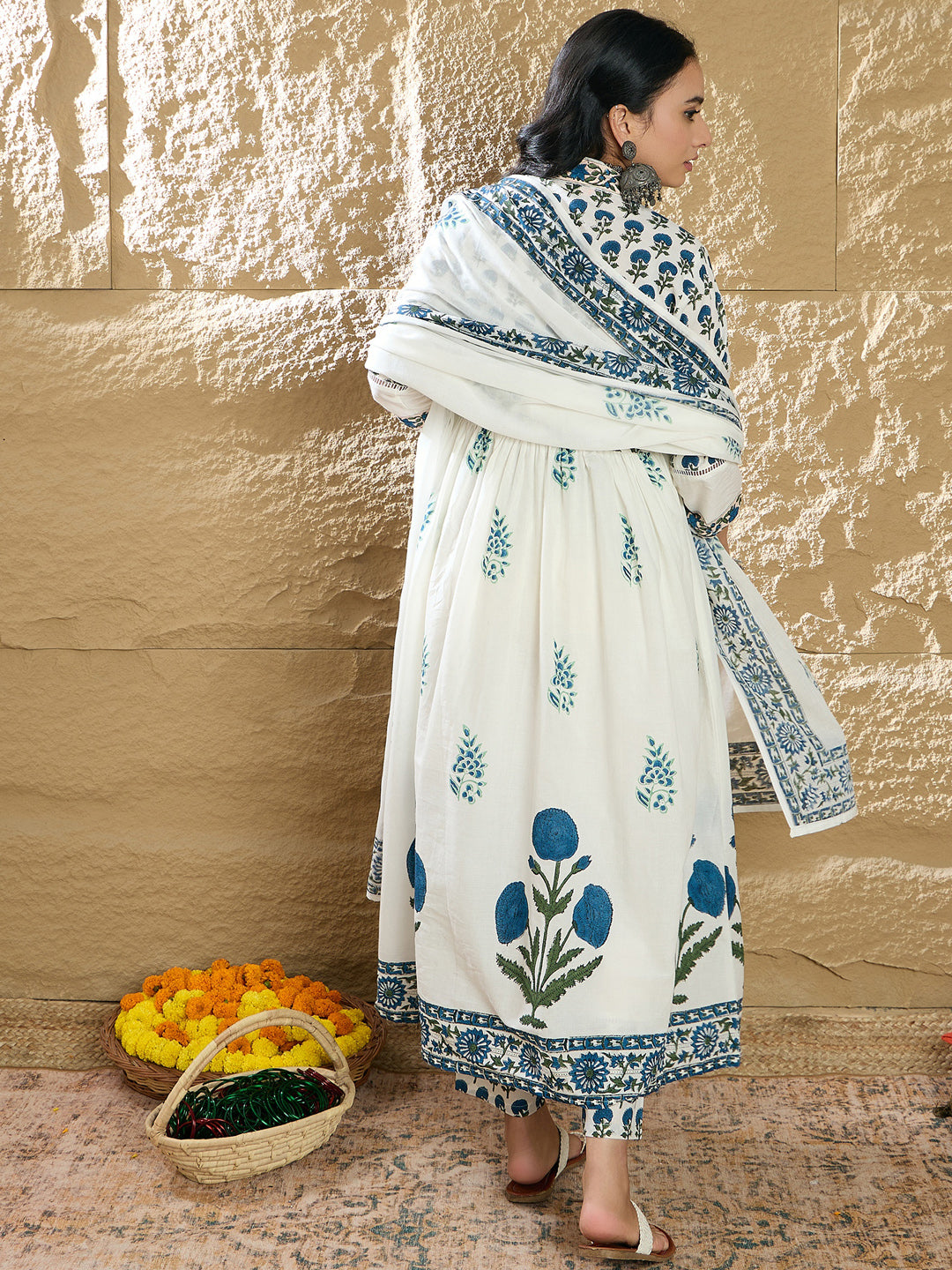 indo era, indoera, heeramandi dress, women kurta, kurta for women, women suit, 3 piece dress for women, 2 piece suit for women, sundress, summer sale, summer look, dress for wedding, birthday outfit for women, kurti, anarkali suit, pakistani suit, coord set women, maxi sundress for women, women suit, summer dress, salwar suit, cotton kurta for women, sharara suit for women, plazo suit, sleeveless kurti, office wear for women, party wear for women, dress for mother day, mother day outfit,