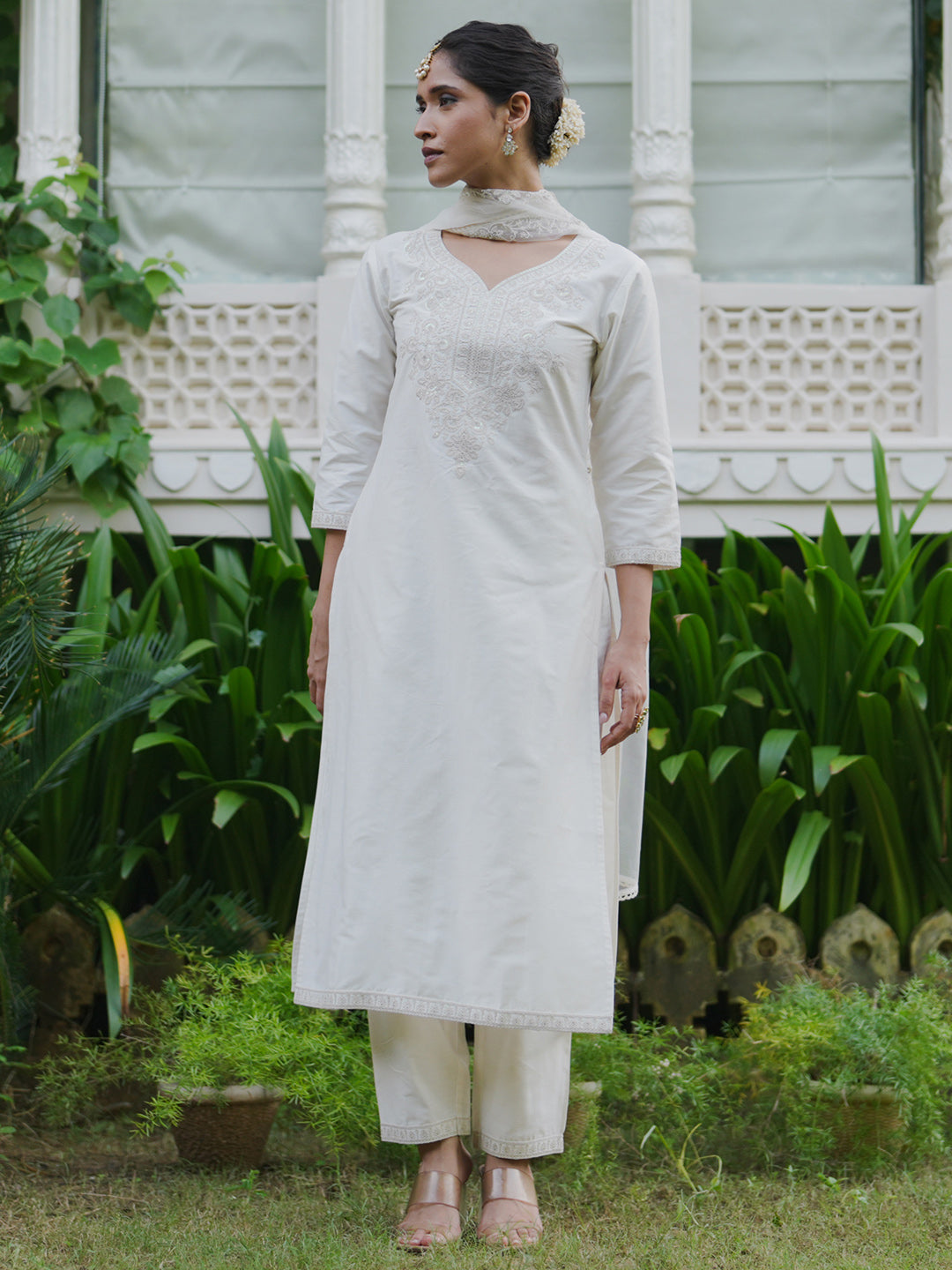 indo era, indoera, heeramandi dress, women kurta, kurta for women, women suit, 3 piece dress for women, 2 piece suit for women, sundress, summer sale, summer look, dress for wedding, birthday outfit for women, kurti, anarkali suit, pakistani suit, coord set women, maxi sundress for women, women suit, summer dress, salwar suit, cotton kurta for women, sharara suit for women, plazo suit, sleeveless kurti, office wear for women, party wear for women, dress for mother day, mother day outfit,