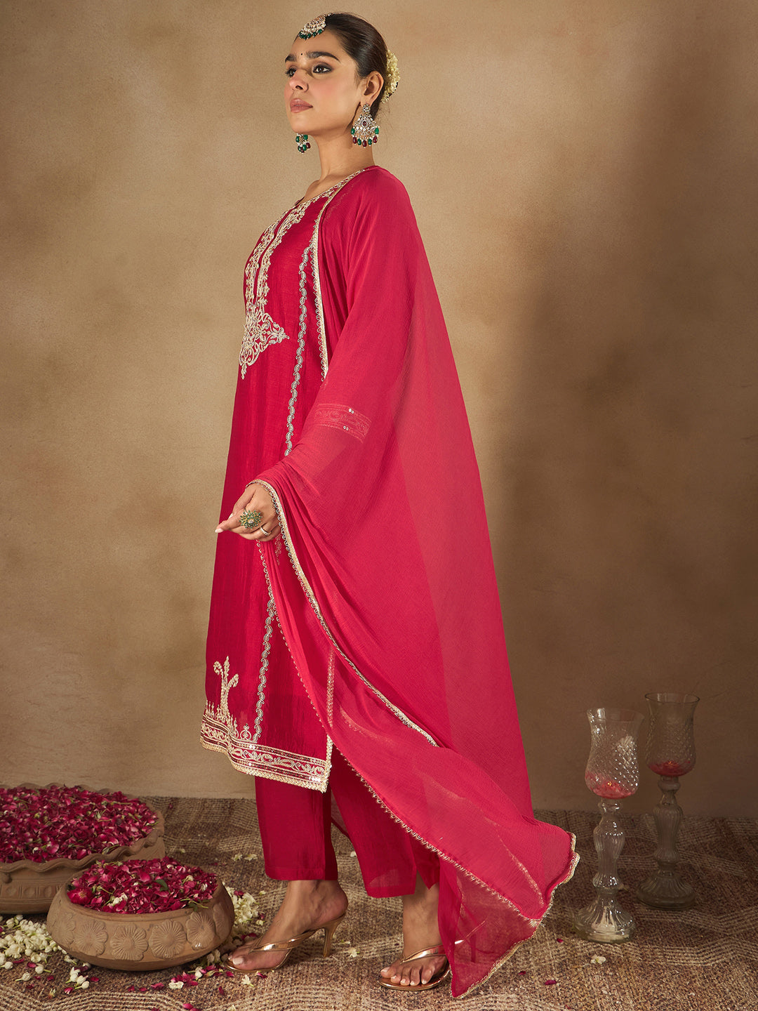 indo era, indoera, heeramandi dress, women kurta, kurta for women, women suit, 3 piece dress for women, 2 piece suit for women, sundress, summer sale, summer look, dress for wedding, birthday outfit for women, kurti, anarkali suit, pakistani suit, coord set women, maxi sundress for women, women suit, summer dress, salwar suit, cotton kurta for women, sharara suit for women, plazo suit, sleeveless kurti, office wear for women, party wear for women, dress for mother day, mother day outfit,