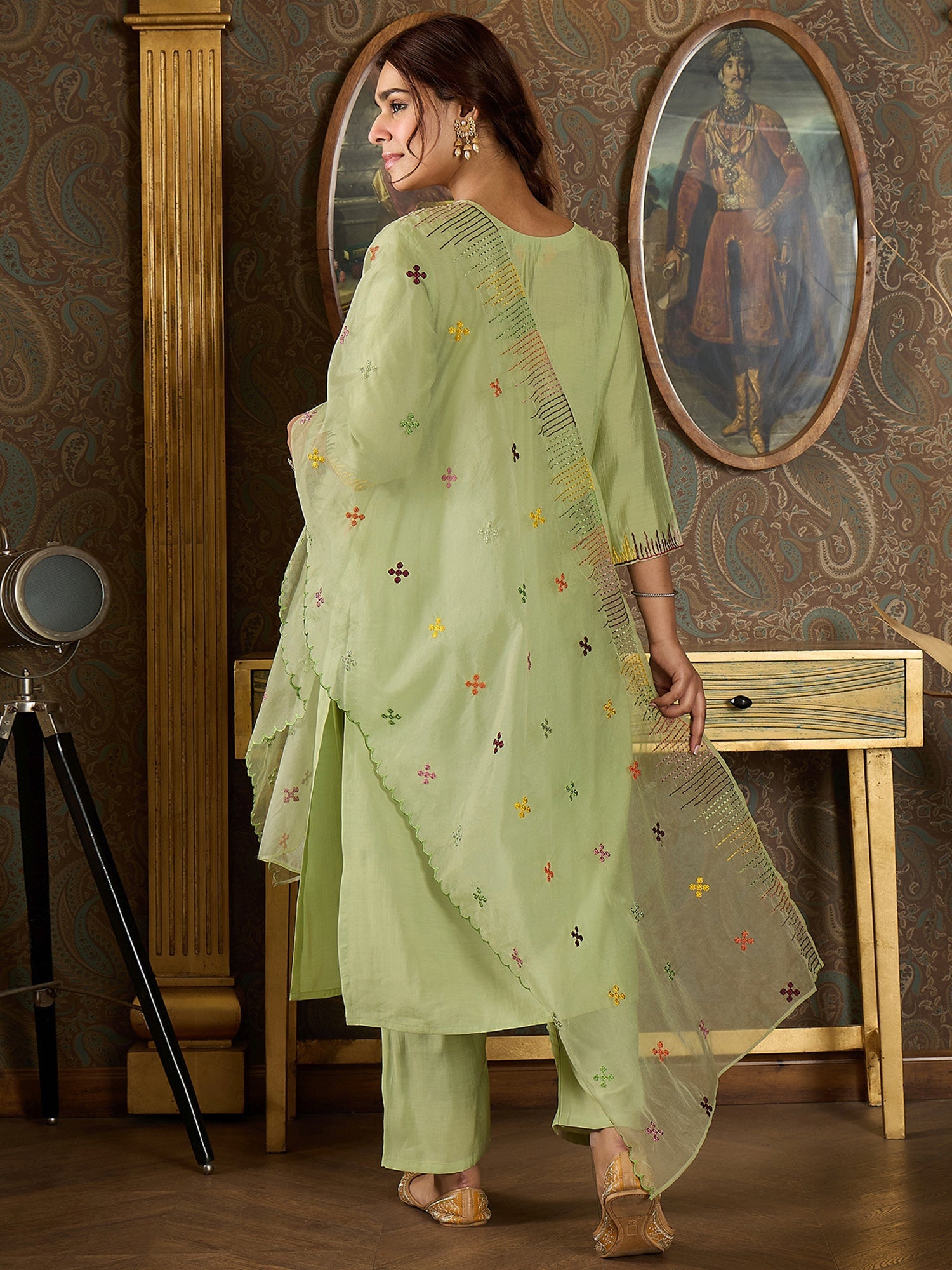 indo era, suit, kurta set for women, indo era kurta, kurta sets for ladies, summer dresses for women, 3 piece suit, cotton kurta set for women, new arrivals, women kurti plazo set, women in suit, kurta suit, floral kurta, short suit, spring summer, Green suit
