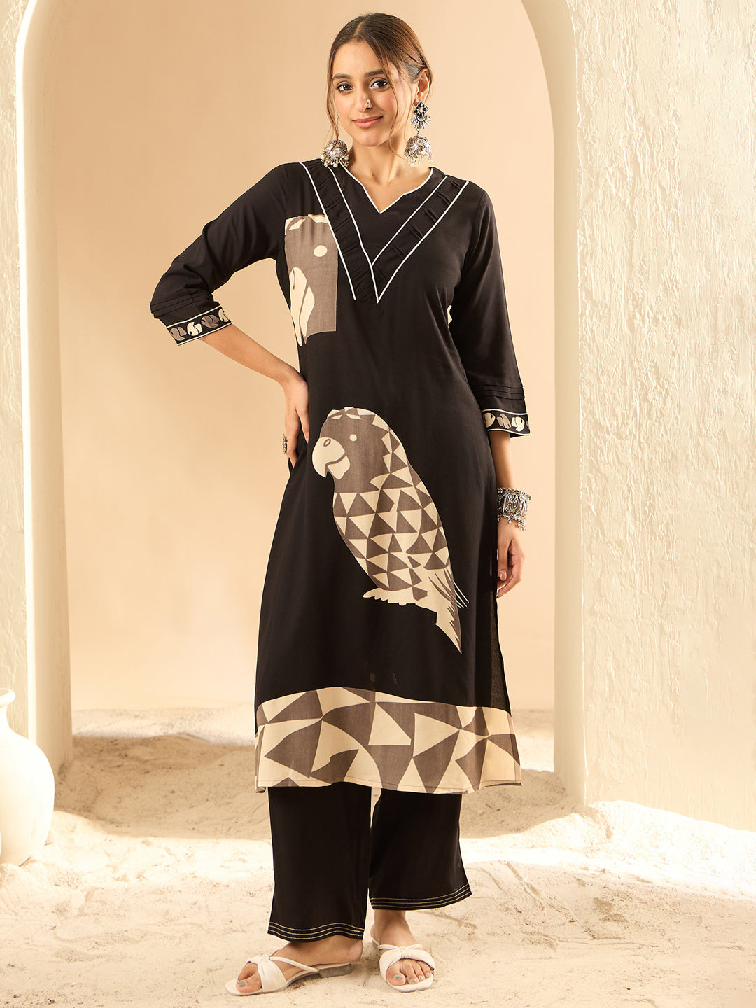 indo era, indoera, indo era kurta, heeramandi dress, heeramandi, dress for women, kurta for women, kurtaset for women, indo era kurta set, indo era suit, anarkali kurta, salwar suit, sharara set, cotton kurta, dress for women, kurta for women, birthday dress for women, gown for women, formal dress for women, party wear for women, summer dress, female kurti, cotton dress for women, kurta with dupatta, dressing style, casual look, new arrival for women, Black suit