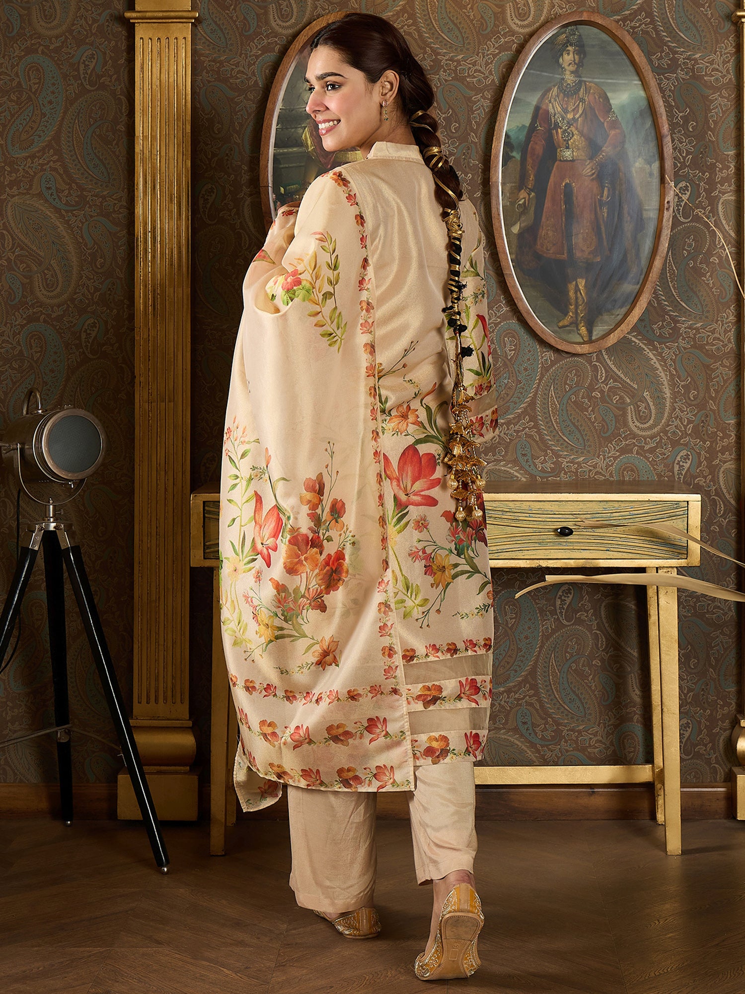 Off White Kurta Sets  For women,indo era, indoera, kurta set for women, women kurta set, women suit, summer wear for women, festive suit for women, mother's day outfit, dress for mother, mother's day special, heeramandi dress