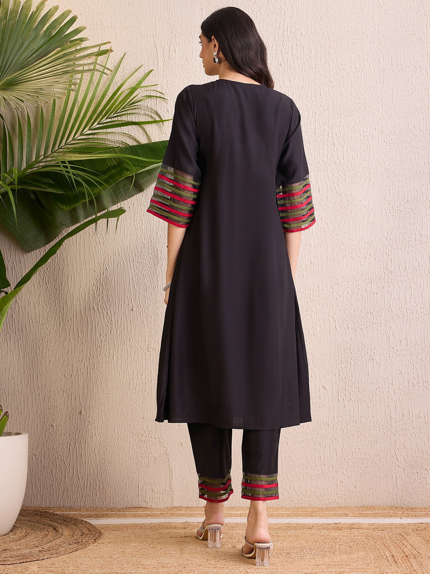 indo era, indoera, indo era kurta, heeramandi dress, heeramandi, dress for women, kurta for women, kurtaset for women, indo era kurta set, indo era suit, anarkali kurta, salwar suit, sharara set, cotton kurta, dress for women, kurta for women, birthday dress for women, gown for women, formal dress for women, party wear for women, summer dress, female kurti, cotton dress for women, kurta with dupatta, dressing style, casual look, new arrival for women, Black suit