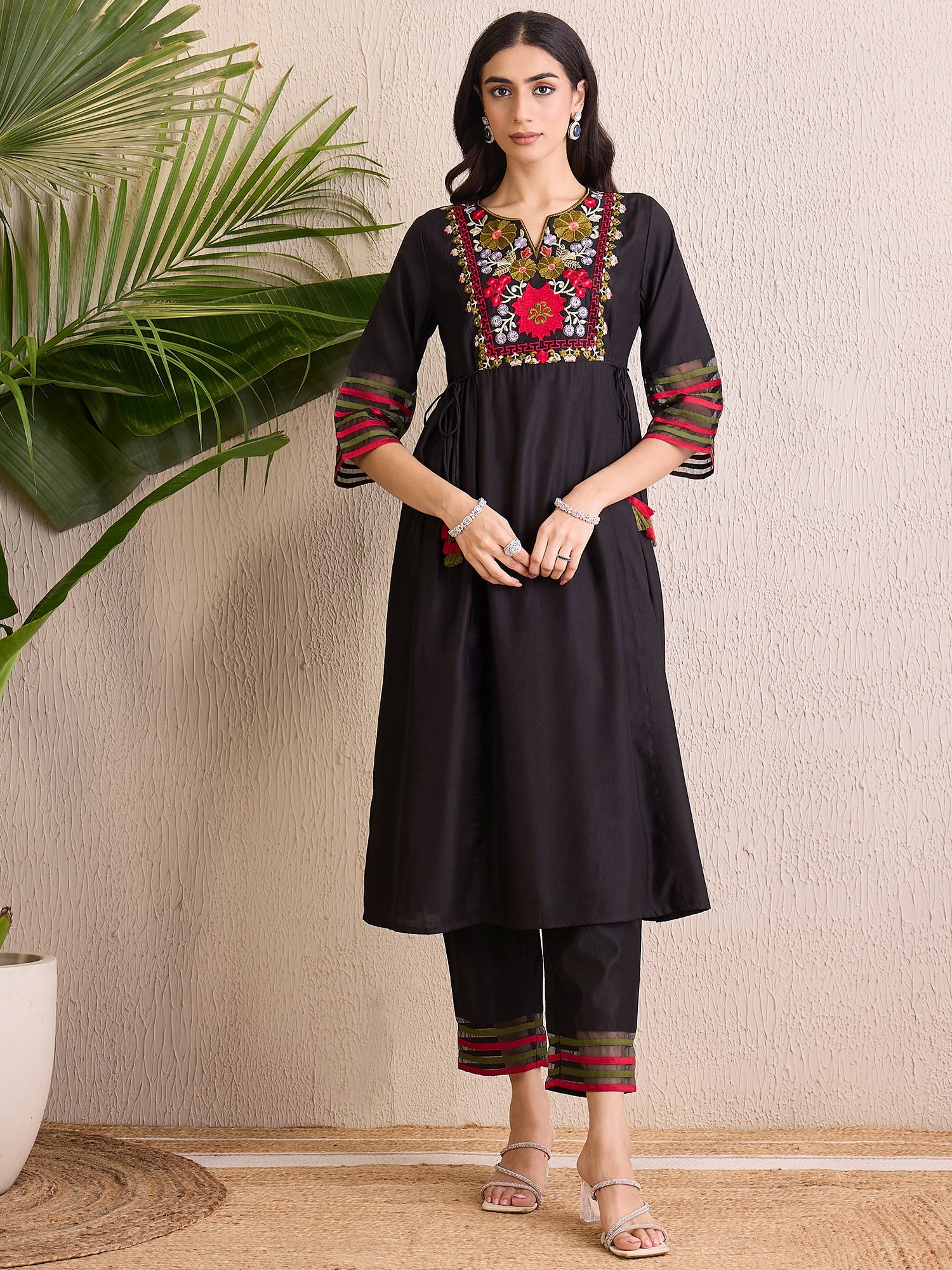 indo era, indoera, indo era kurta, heeramandi dress, heeramandi, dress for women, kurta for women, kurtaset for women, indo era kurta set, indo era suit, anarkali kurta, salwar suit, sharara set, cotton kurta, dress for women, kurta for women, birthday dress for women, gown for women, formal dress for women, party wear for women, summer dress, female kurti, cotton dress for women, kurta with dupatta, dressing style, casual look, new arrival for women, Black suit