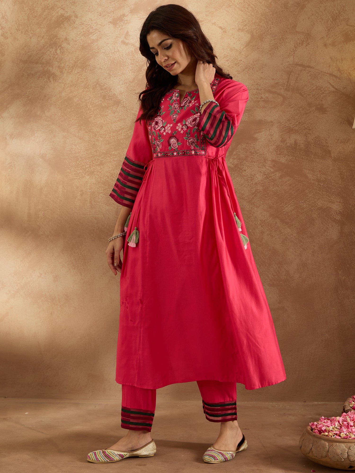 indo era, indoera, indo era kurta, heeramandi dress, heeramandi, dress for women, kurta for women, kurtaset for women, indo era kurta set, indo era suit, anarkali kurta, salwar suit, sharara set, cotton kurta, dress for women, kurta for women, birthday dress for women, gown for women, formal dress for women, party wear for women, summer dress, female kurti, cotton dress for women, kurta with dupatta, dressing style, casual look, new arrival for women, Pink suit