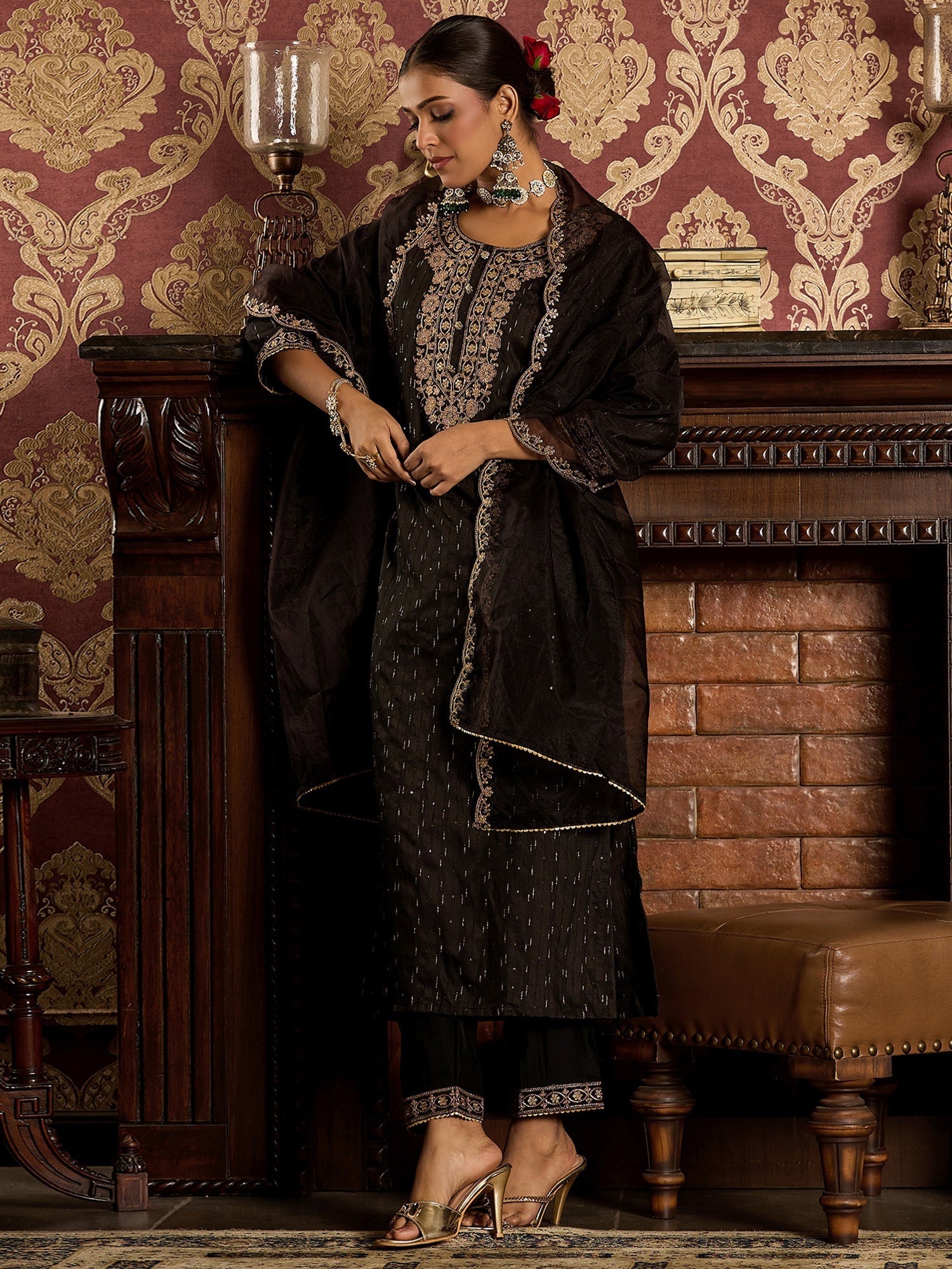 indo era, suit, kurta set for women, indo era kurta, kurta sets for ladies, summer dresses for women, 3 piece suit, cotton kurta set for women, new arrivals, women kurti plazo set, women in suit, kurta suit, floral kurta, short suit, spring summer, Black suit