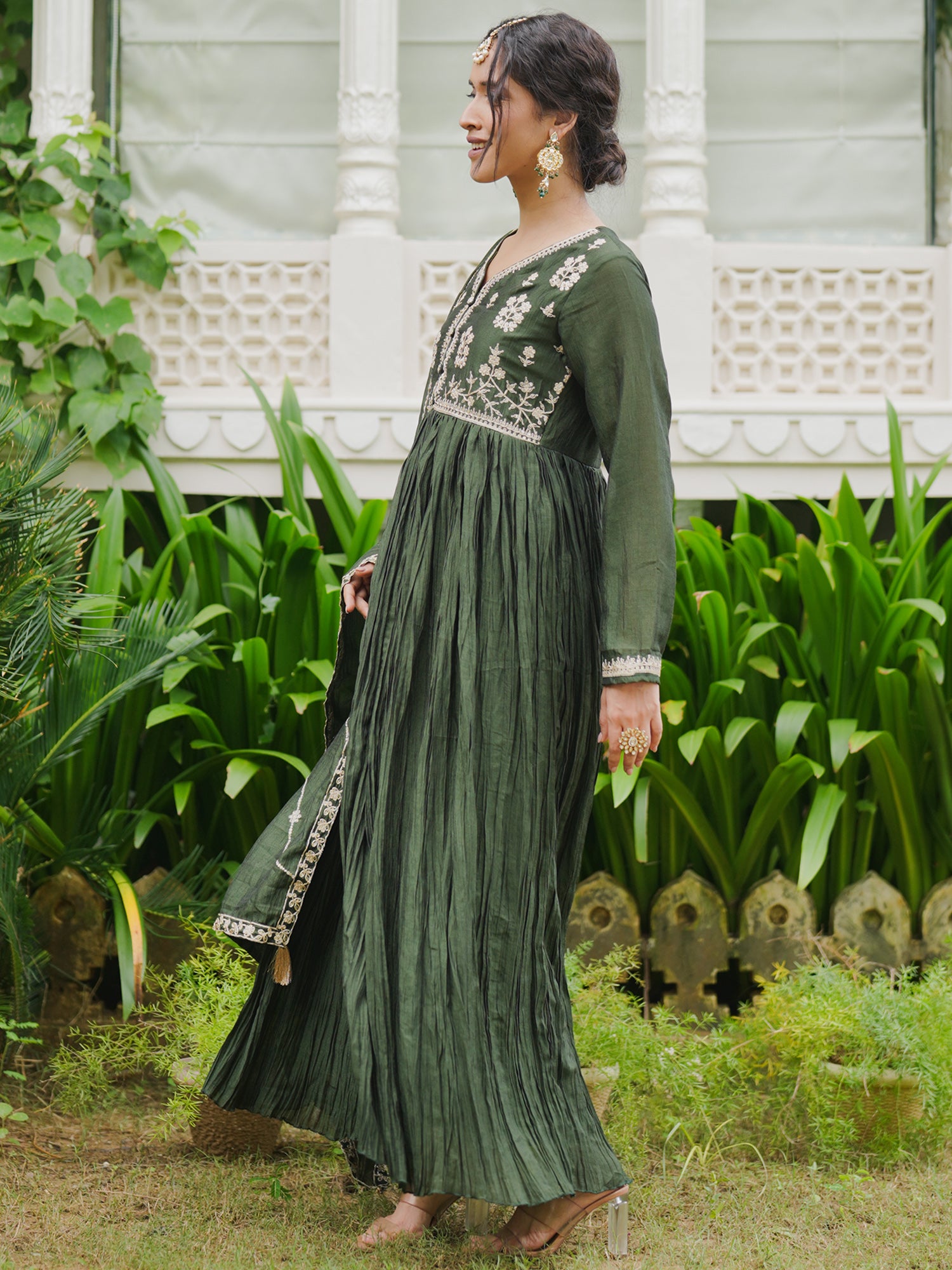 indo era, indoera, indo era kurta, heeramandi dress, heeramandi, dress for women, kurta for women, kurtaset for women, indo era kurta set, indo era suit, anarkali kurta, salwar suit, sharara set, cotton kurta, dress for women, kurta for women, birthday dress for women, gown for women, formal dress for women, party wear for women, summer dress, female kurti, cotton dress for women, kurta with dupatta, dressing style, casual look, new arrival for women, Green suit