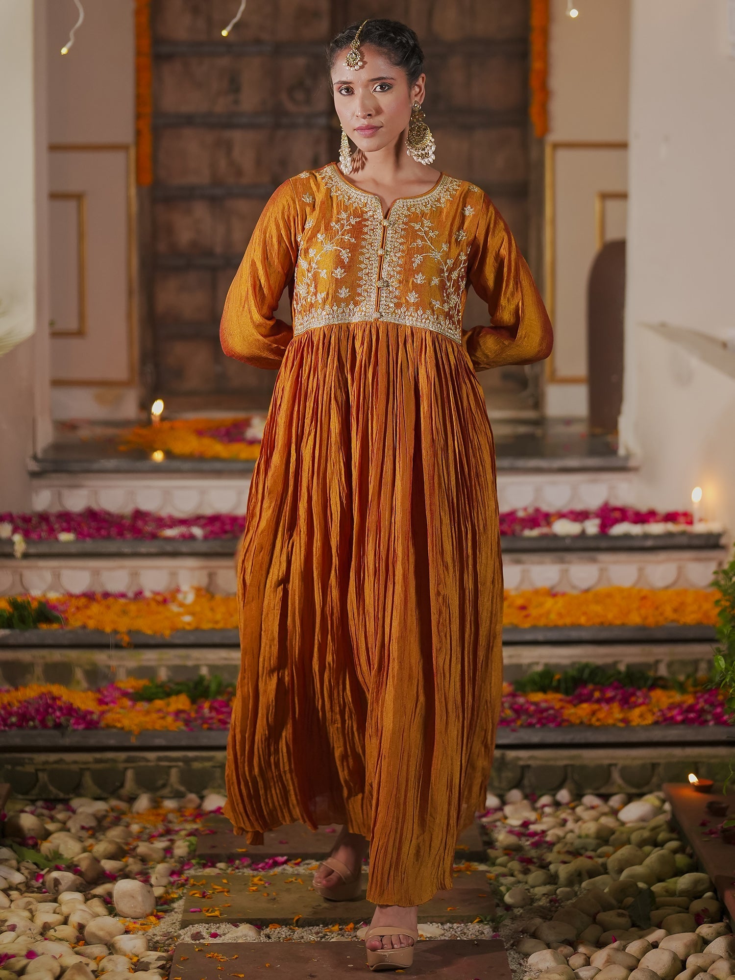 indo era, indoera, heeramandi dress, women kurta, kurta for women, women suit, 3 piece dress for women, 2 piece suit for women, sundress, summer sale, summer look, dress for wedding, birthday outfit for women, kurti, anarkali suit, pakistani suit, coord set women, maxi sundress for women, women suit, summer dress, salwar suit, cotton kurta for women, sharara suit for women, plazo suit, sleeveless kurti, office wear for women, party wear for women, dress for mother day, mother day outfit,