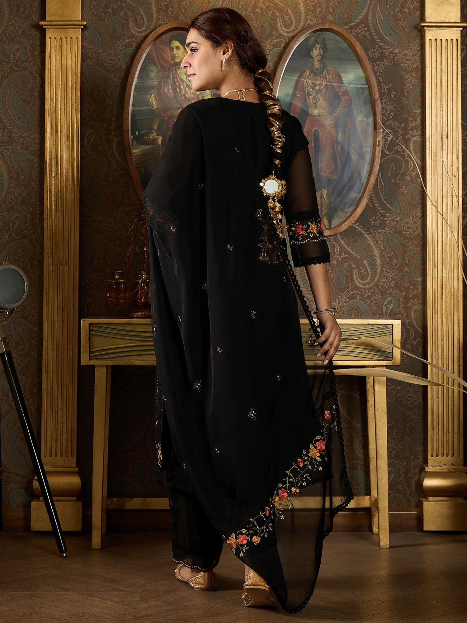 indo era, indoera, indo era kurta, heeramandi dress, heeramandi, dress for women, kurta for women, kurtaset for women, indo era kurta set, indo era suit, anarkali kurta, salwar suit, sharara set, cotton kurta, dress for women, kurta for women, birthday dress for women, gown for women, formal dress for women, party wear for women, summer dress, female kurti, cotton dress for women, kurta with dupatta, dressing style, casual look, new arrival for women, Black suit