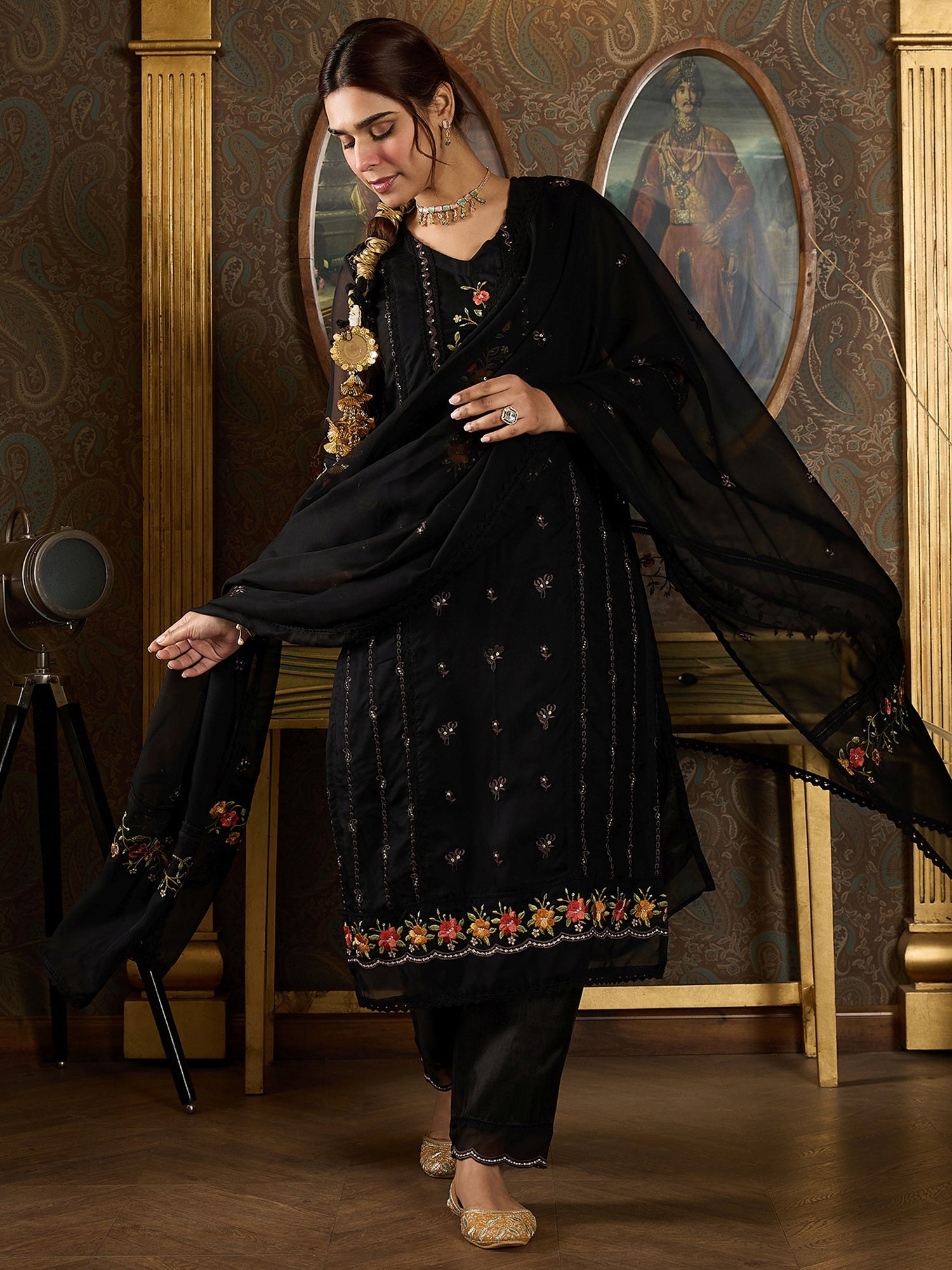 indo era, indoera, indo era kurta, heeramandi dress, heeramandi, dress for women, kurta for women, kurtaset for women, indo era kurta set, indo era suit, anarkali kurta, salwar suit, sharara set, cotton kurta, dress for women, kurta for women, birthday dress for women, gown for women, formal dress for women, party wear for women, summer dress, female kurti, cotton dress for women, kurta with dupatta, dressing style, casual look, new arrival for women, Black suit