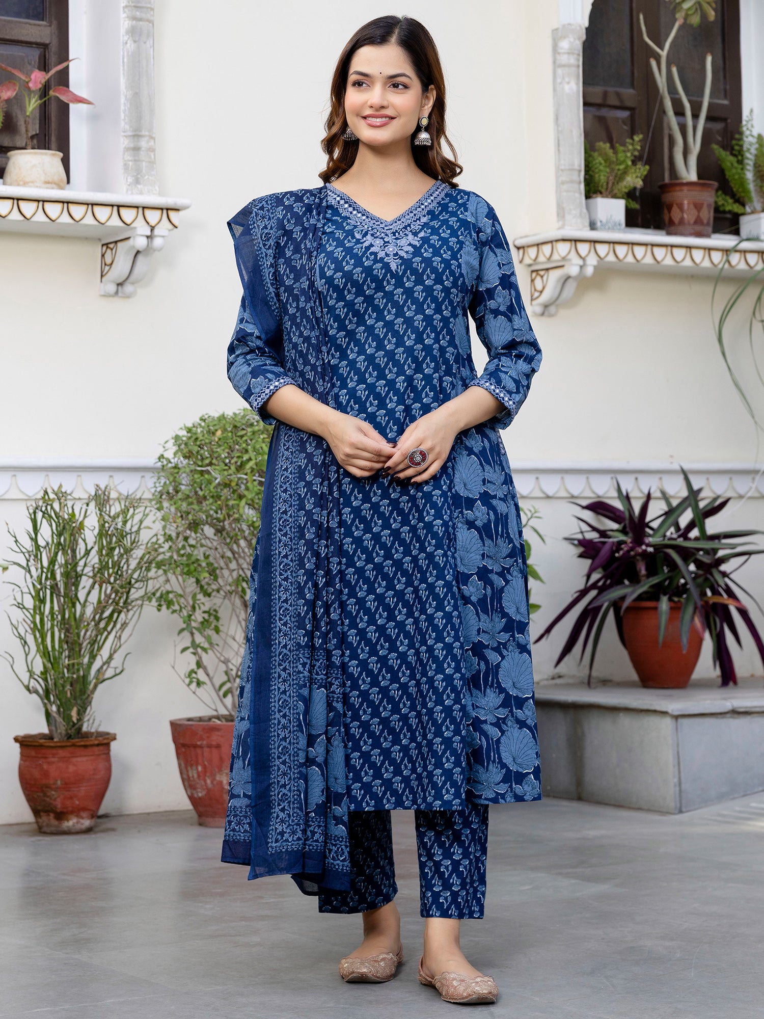 indo era, suit, kurta set for women, indo era kurta, kurta sets for ladies, summer dresses for women, 3 piece suit, cotton kurta set for women, new arrivals, women kurti plazo set, women in suit, kurta suit, floral kurta, short suit, spring summer, Blue suit