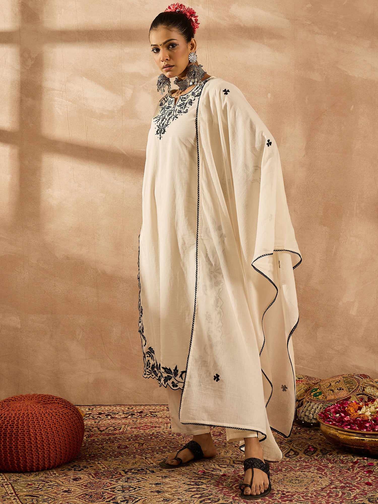 indo era, suit, kurta set for women, indo era kurta, kurta sets for ladies, summer dresses for women, 3 piece suit, cotton kurta set for women, new arrivals, women kurti plazo set, women in suit, kurta suit, floral kurta, short suit, spring summer, Off White suit