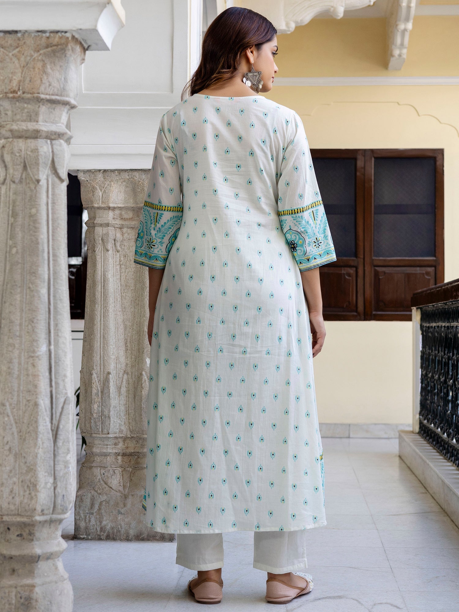indo era, suit, kurta set for women, indo era kurta, kurta sets for ladies, summer dresses for women, 3 piece suit, cotton kurta set for women, new arrivals, women kurti plazo set, women in suit, kurta suit, floral kurta, short suit, spring summer, White suit