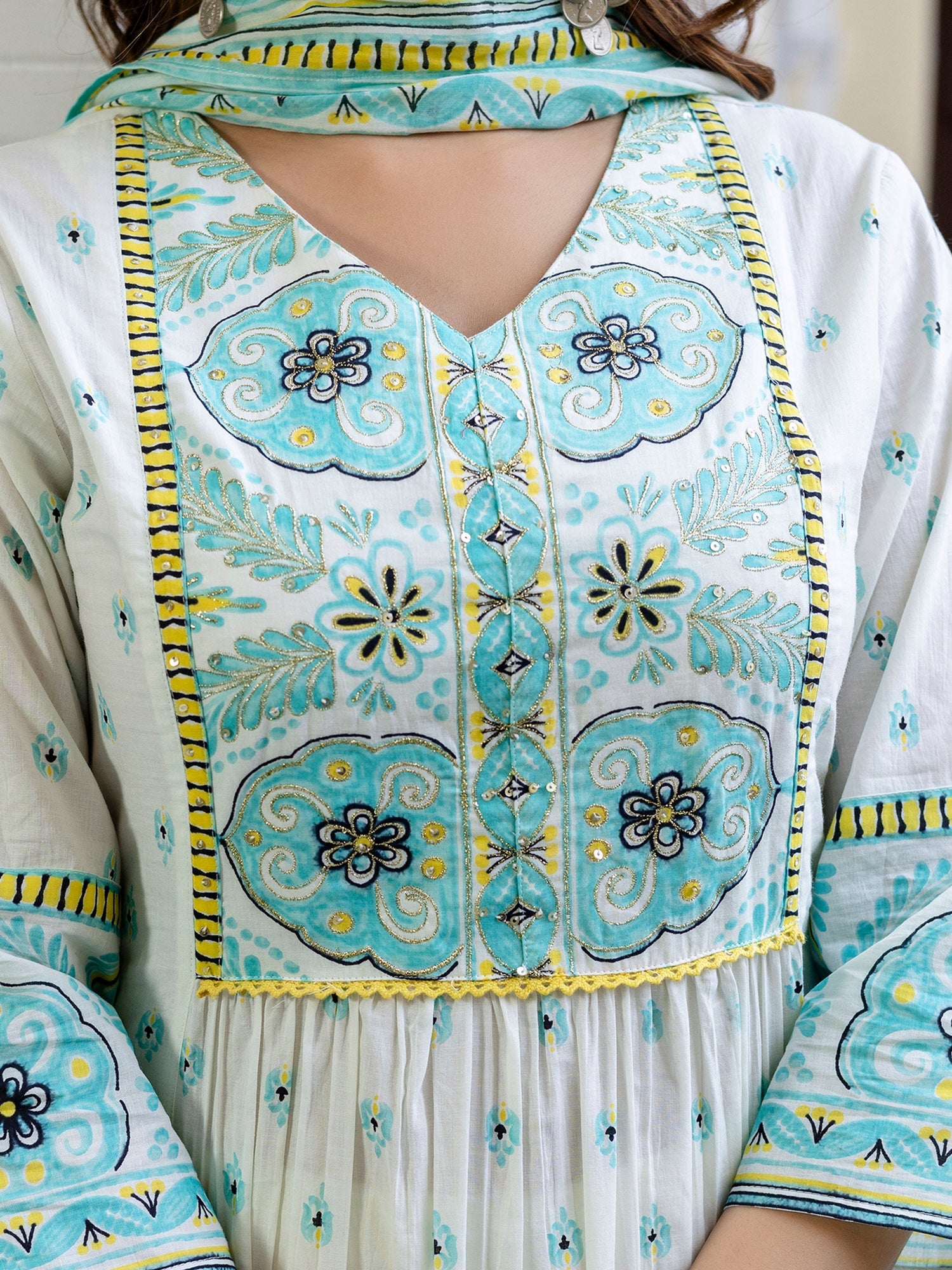 indo era, suit, kurta set for women, indo era kurta, kurta sets for ladies, summer dresses for women, 3 piece suit, cotton kurta set for women, new arrivals, women kurti plazo set, women in suit, kurta suit, floral kurta, short suit, spring summer, White suit