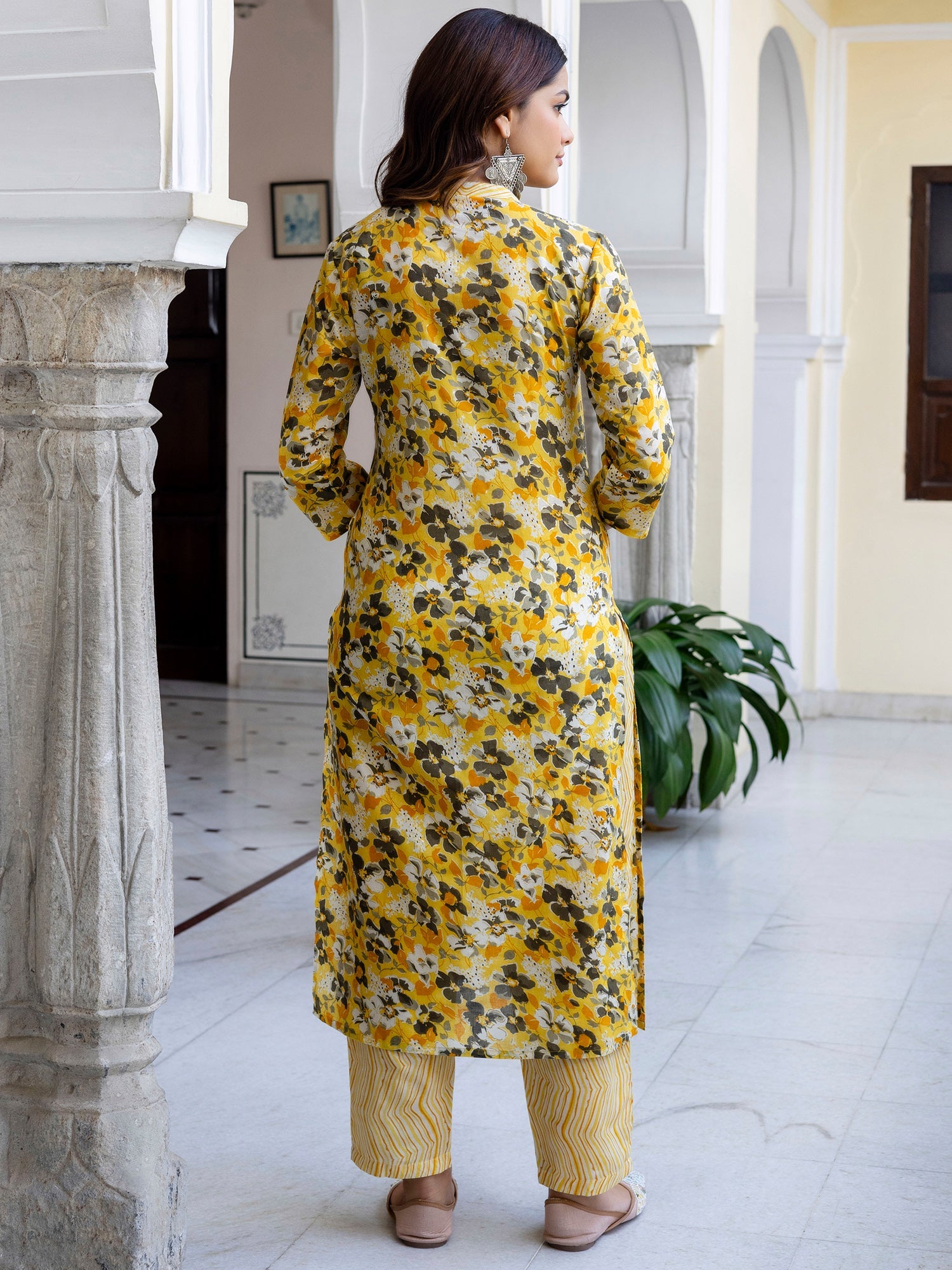 indo era, indoera, heeramandi dress, women kurta, kurta for women, women suit, 3 piece dress for women, 2 piece suit for women, sundress, summer sale, summer look, dress for wedding, birthday outfit for women, kurti, anarkali suit, pakistani suit, coord set women, maxi sundress for women, women suit, summer dress, salwar suit, cotton kurta for women, sharara suit for women, plazo suit, sleeveless kurti, office wear for women, party wear for women, dress for mother day, mother day outfit,